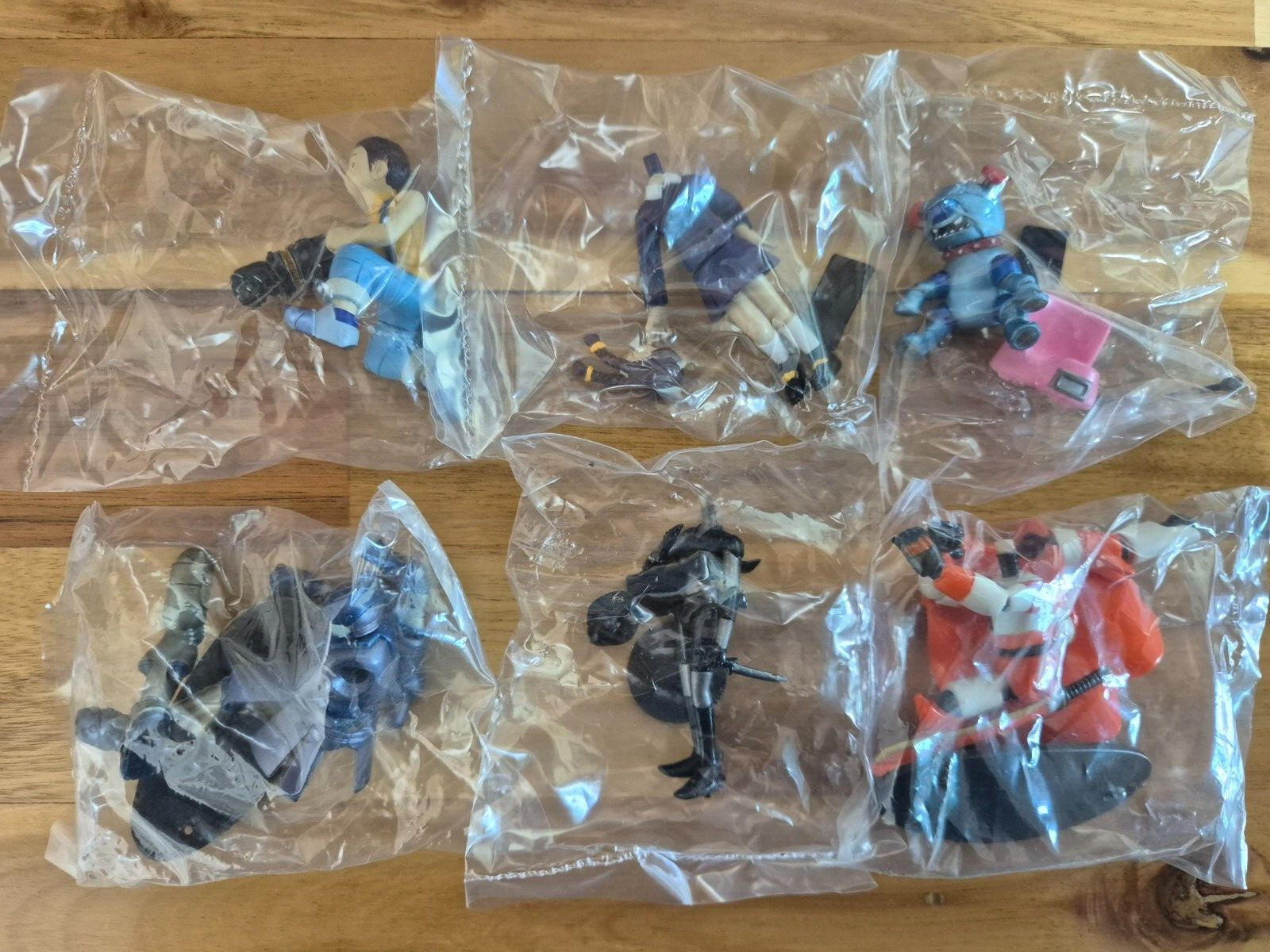 EON KID IRON KID Capsule Toy Figure Series : Marty friends 6 Figure Set Rare EON KID IRON KID Capsule Toy Figure Series : Marty friends 6 Figure Set Rare