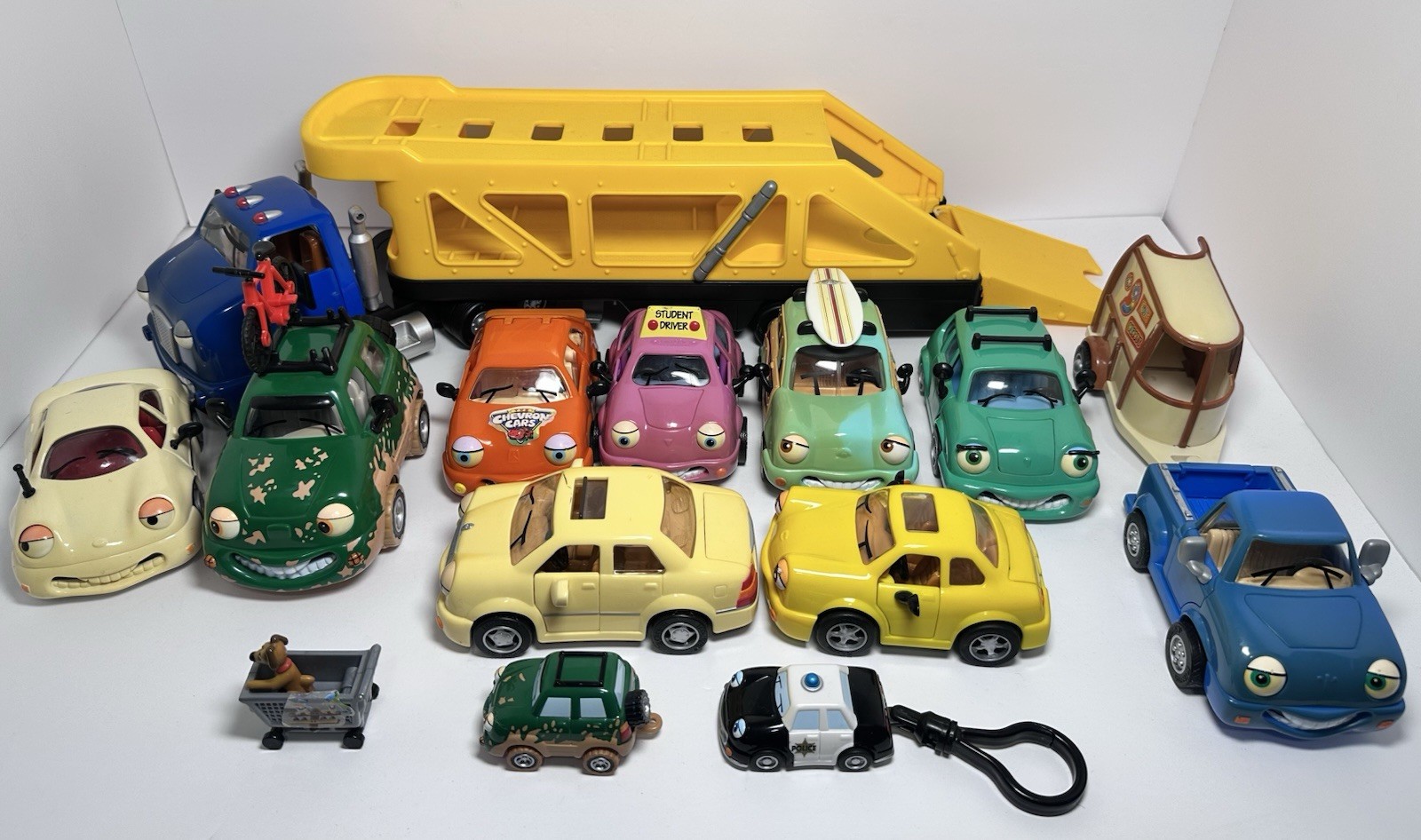 Vintage 1996-2000 Chevron Cars Lot- Wendy Freddy,Holly Pete,minis, Truck Trailer