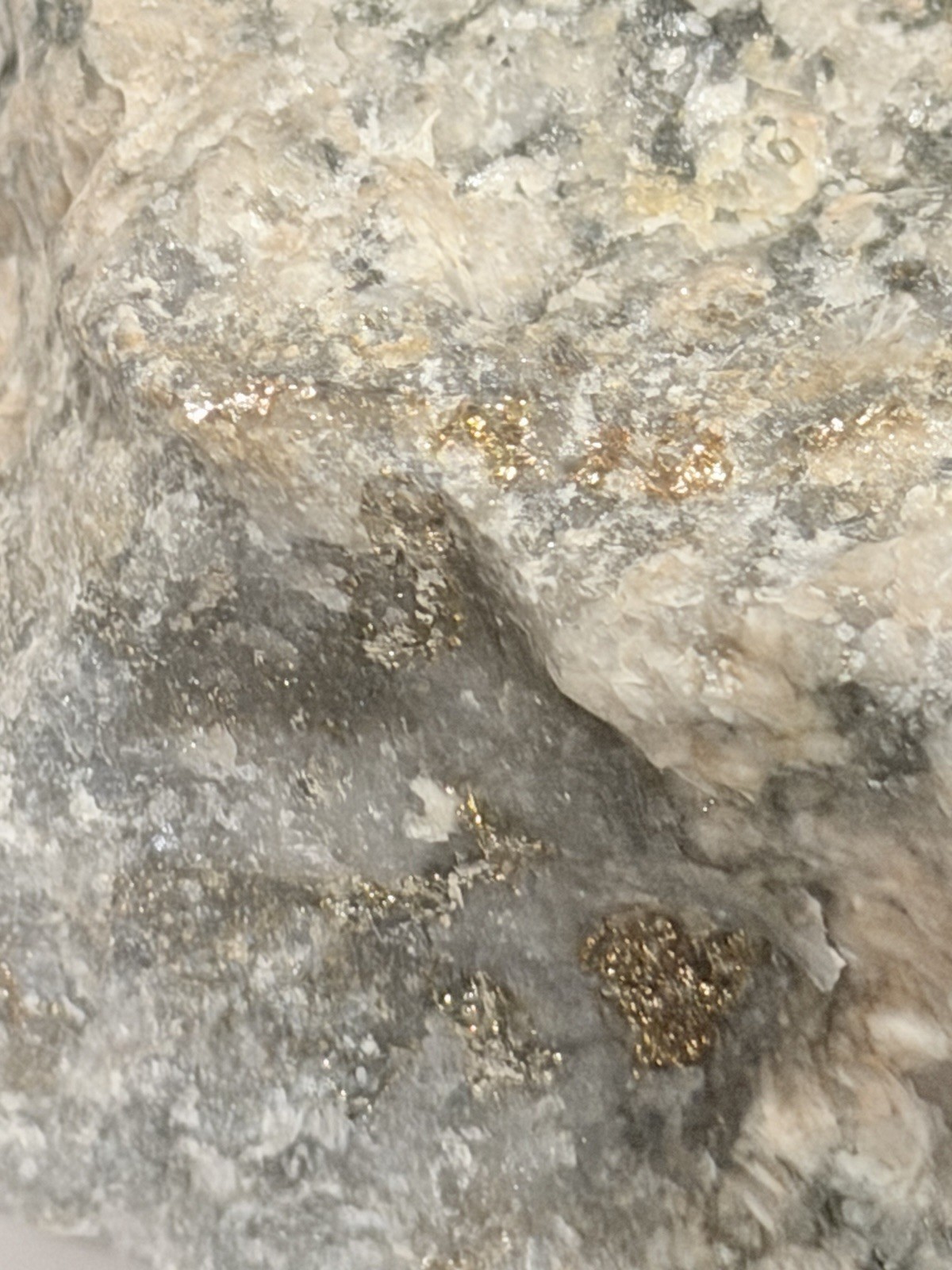 GOLD ORE SPECIMENS 6lbs