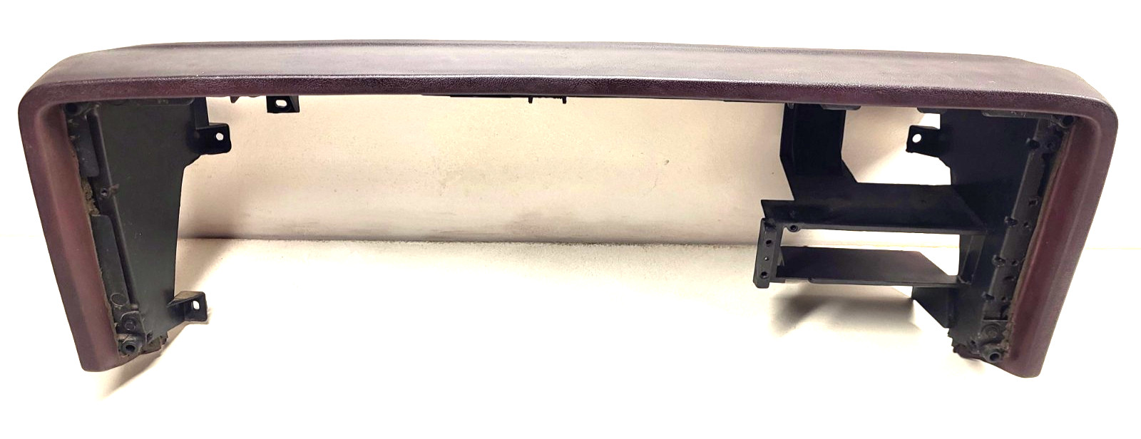 88-94 Chevy GMC Truck 1500 Silverado Sierra Dash Cluster Bezel Trim OEM Red 88-94 Chevy GMC Truck 1500 Silverado Sierra Dash Cluster Bezel Trim OEM Red