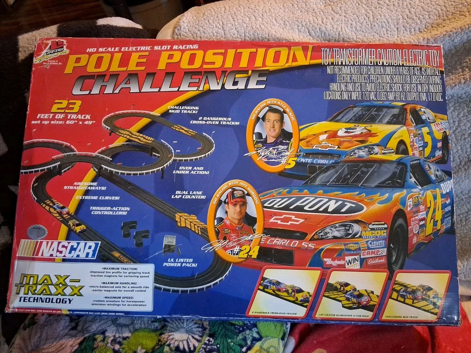 NASCAR~Pole Position Challenge~HO Car Racing Track Set KYLE BUSCH/JEFF GORDON NASCAR~Pole Position Challenge~HO Car Racing Track Set KYLE BUSCH/JEFF GORDON