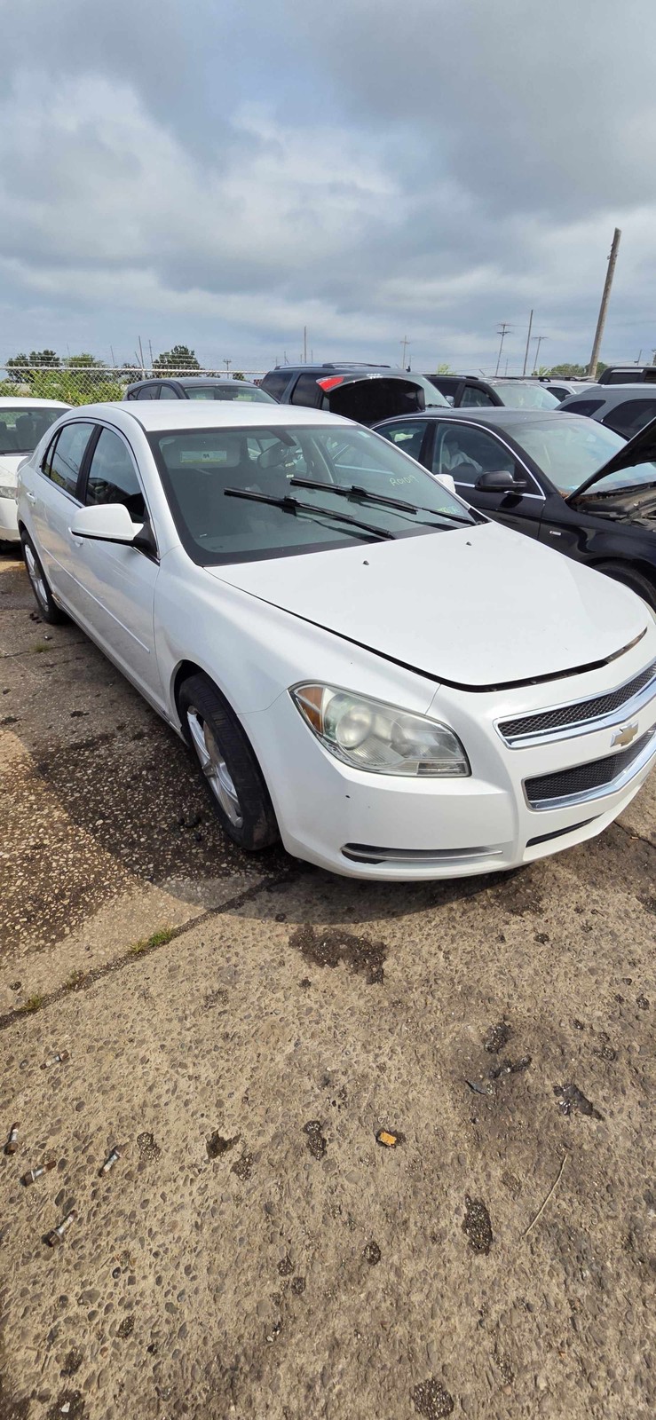 2008-2012 CHEVY MALIBU Right Fender White