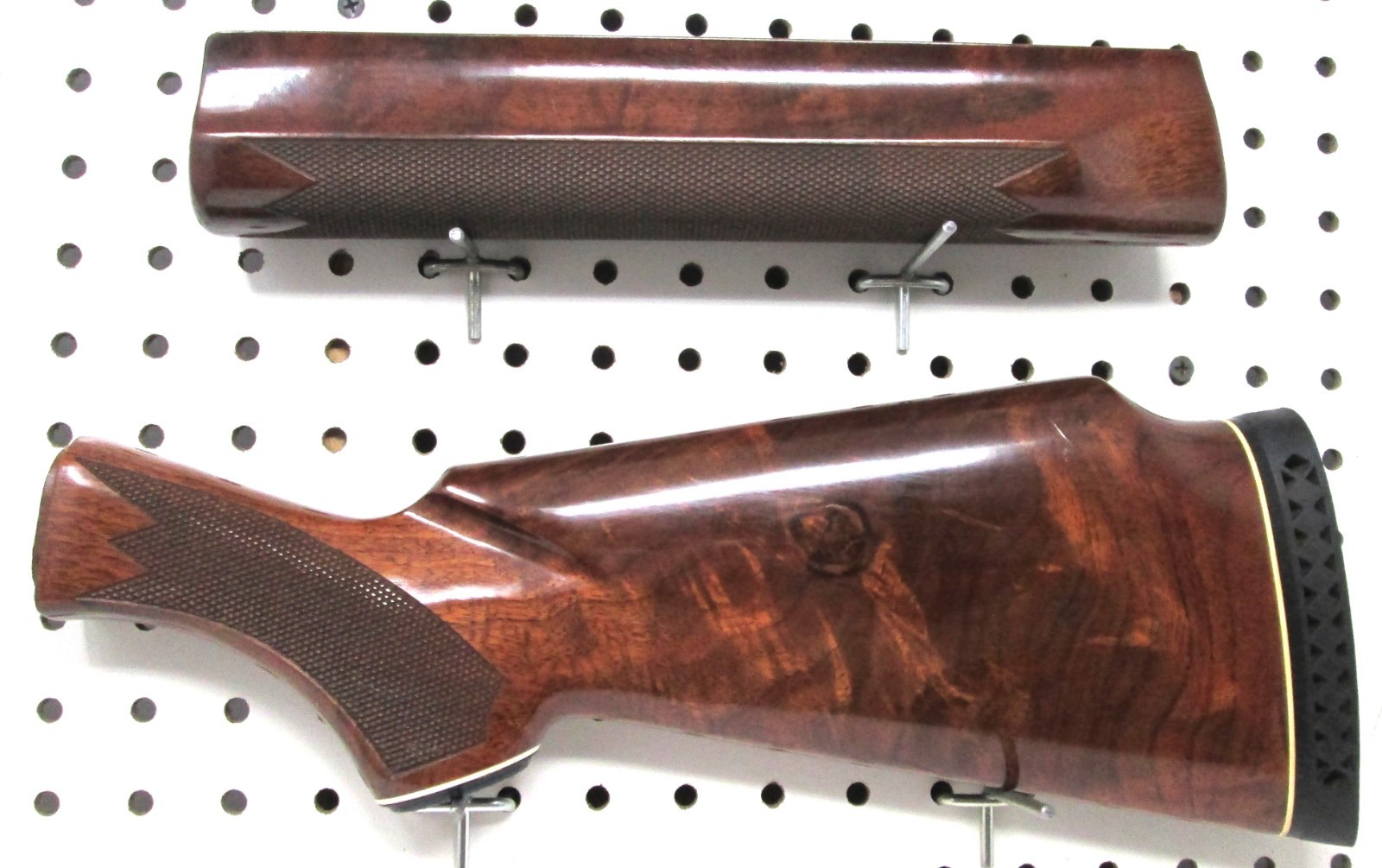 WINCHESTER MODEL SX1 MONTE CARLO BUTTSTOCK & FOREARM, TRAP, W/RECOIL PAD, NEW