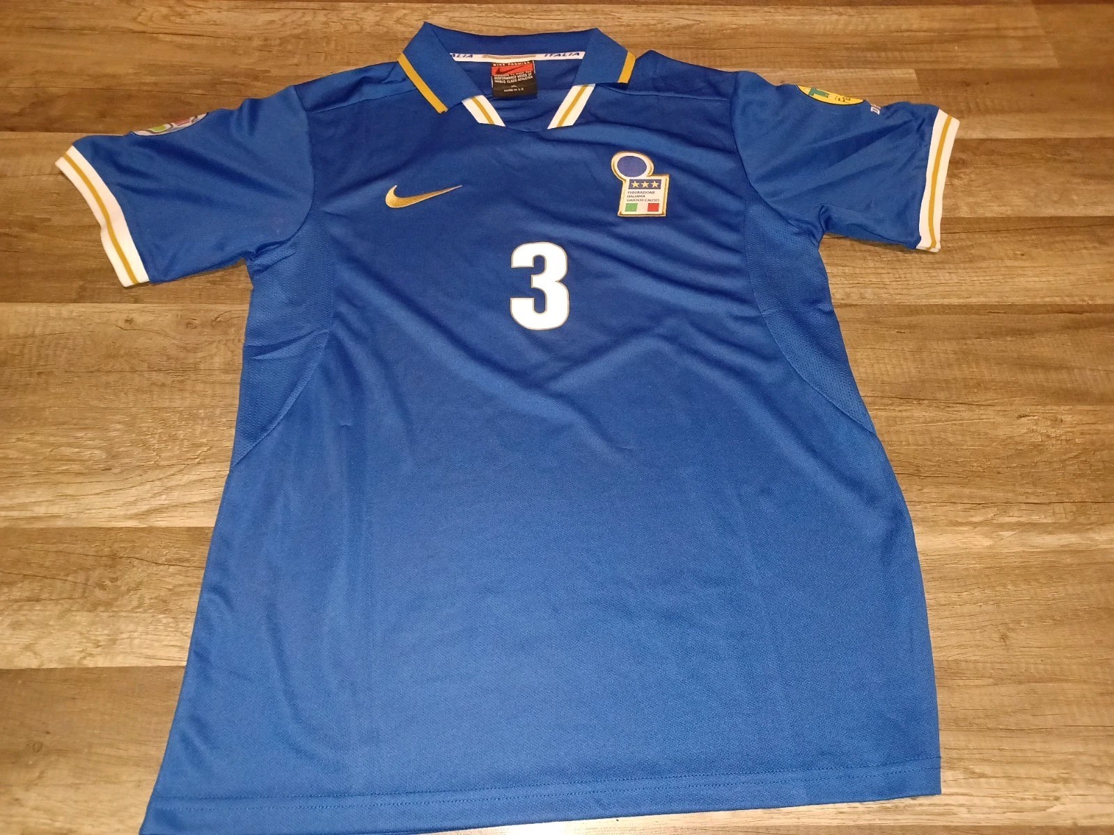 Vintage 90\'s 1997-98 Nike Italy National Team Paolo Maldini #3 Soccer Jersey XL Vintage 90\'s 1997-98 Nike Italy National Team Paolo Maldini #3 Soccer Jersey XL