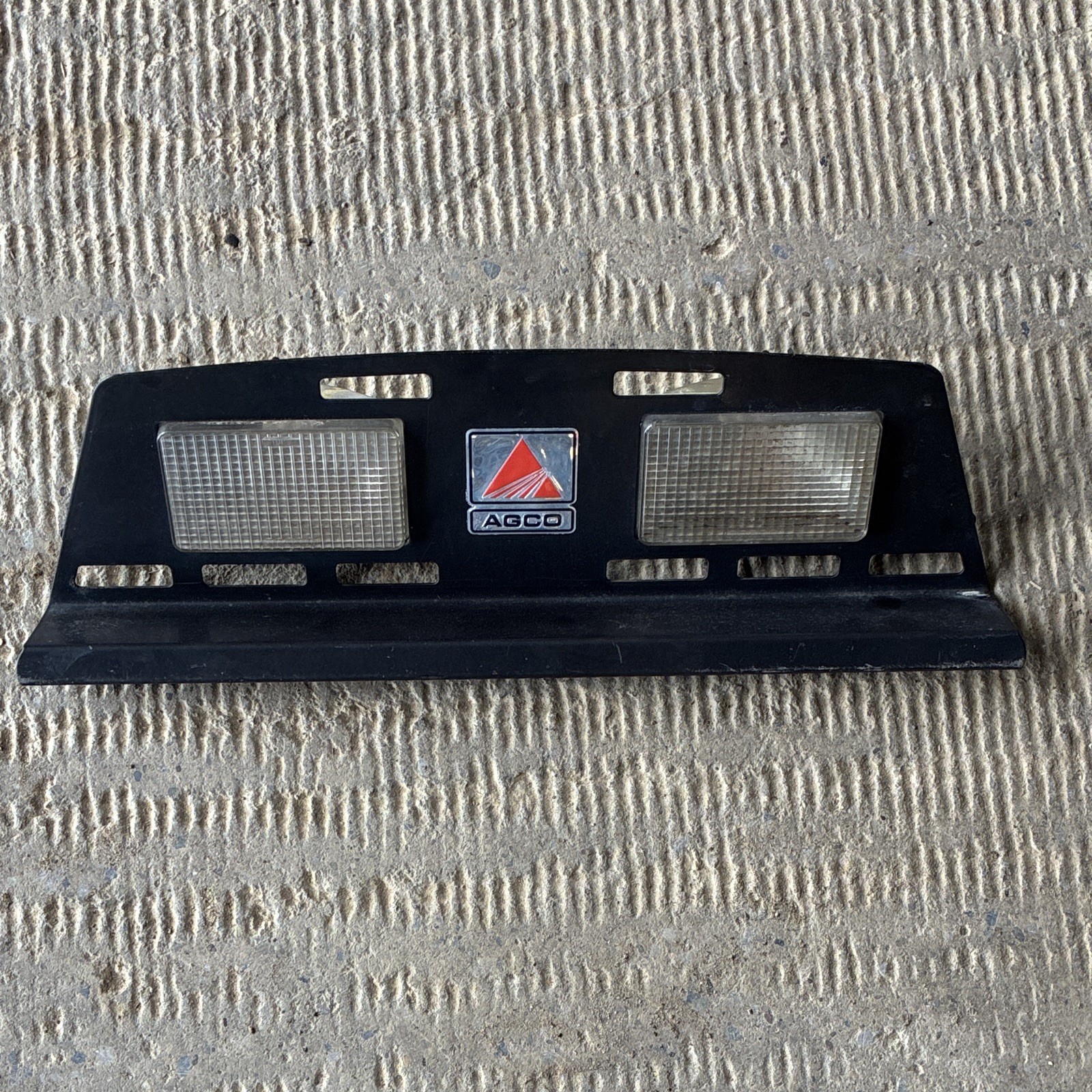Agco Allis Front Head Light Panel w/ Lights Lens. Very Nice Shape.