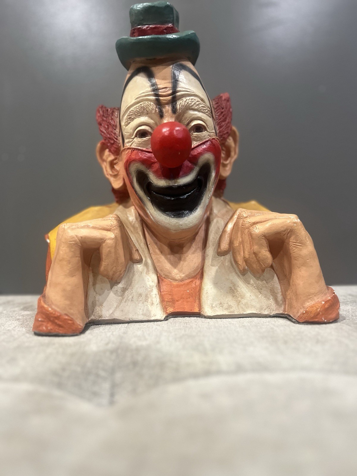 ANTIQUE ESCO 1990 LOU JACOBS PLASTER BUST USED CONDITION RINGLING BROTHERS CLOWN ANTIQUE ESCO 1990 LOU JACOBS PLASTER BUST USED CONDITION RINGLING BROTHERS CLOWN