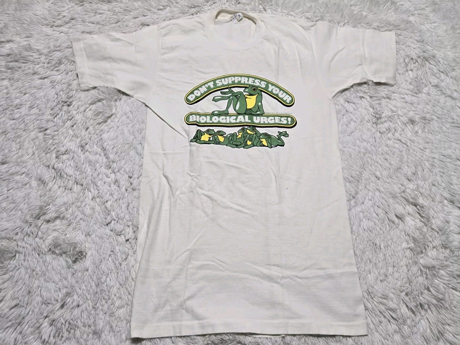 VTG 1975 Fransus Frog Sex Joke S T-Shirt Don\'t Suppress Your Biological Urges