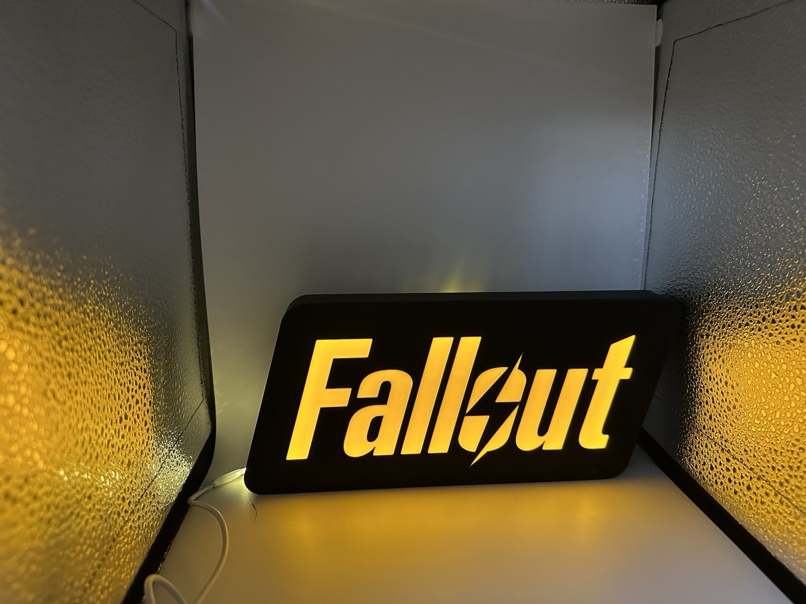 Fallout LED Lightbox – Handmade Fallout Display Fallout LED Lightbox – Handmade Fallout Display
