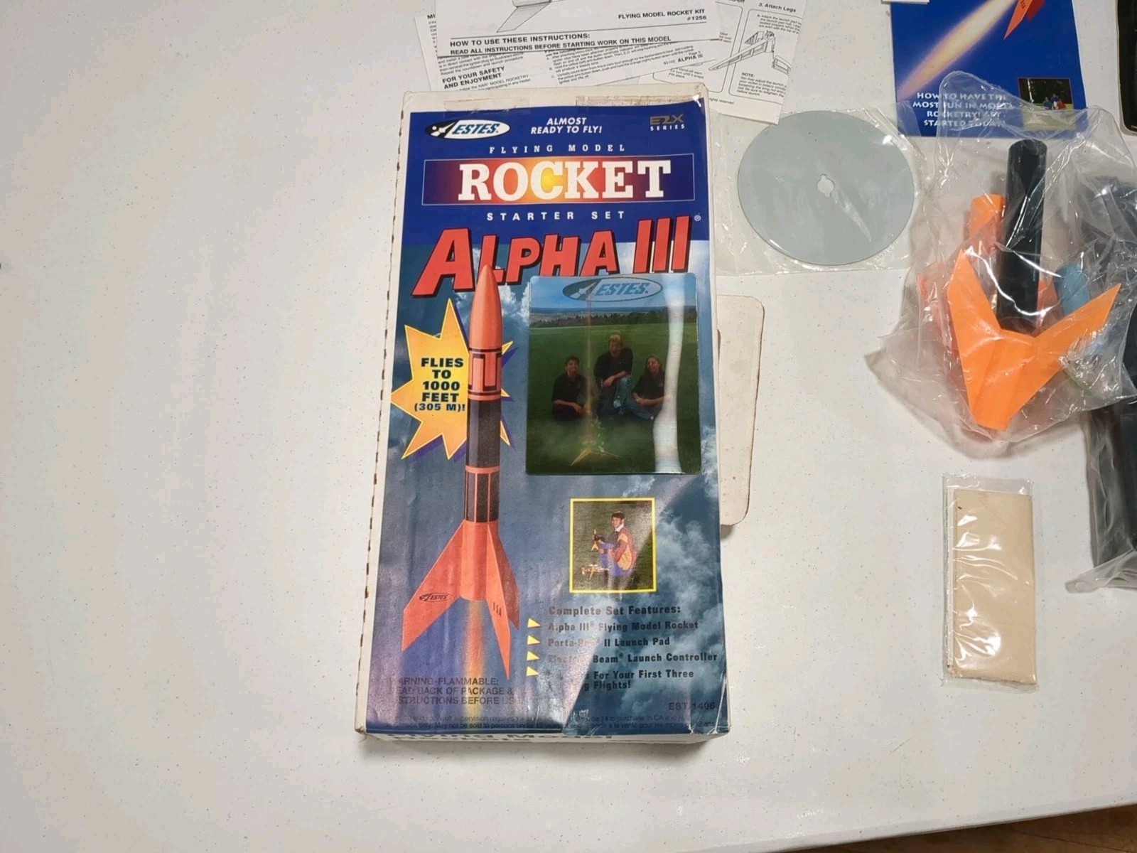 Estes Alpha III Flying Model Rocket Launch Set Kit EST1406 Open Box Sealed Bags