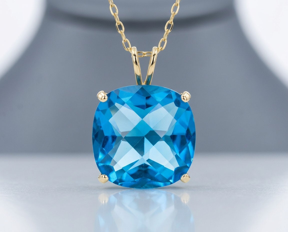 Checkerboard BLUE TOPAZ  7.86 Cts PENDANT 14k SOLID GOLD  12mm- MADE IN USA -NWT
