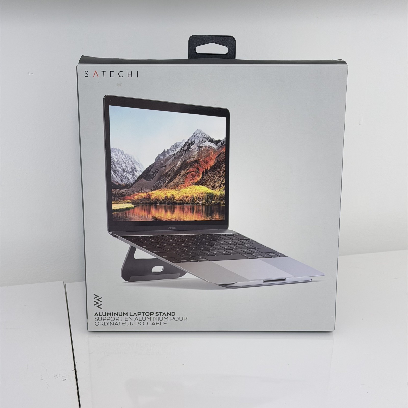 New Satechi Aluminum Laptop Stand Non-Slip Space Gray ST-ALTSM New Satechi Aluminum Laptop Stand Non-Slip Space Gray ST-ALTSM