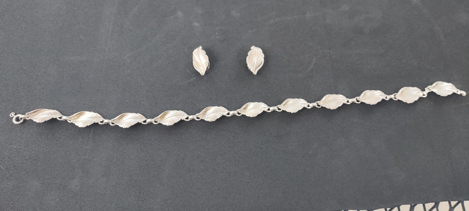 Vintage Danecraft Sterling Silver Leaf Necklace & Clip Earrings Set 62g