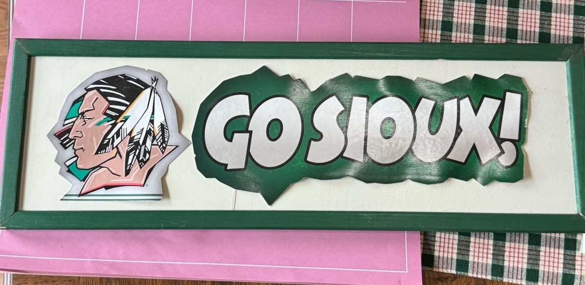 Rare UND Fighting Sioux Go Sioux Framed Wall Sign Handmade Green Wood Frame