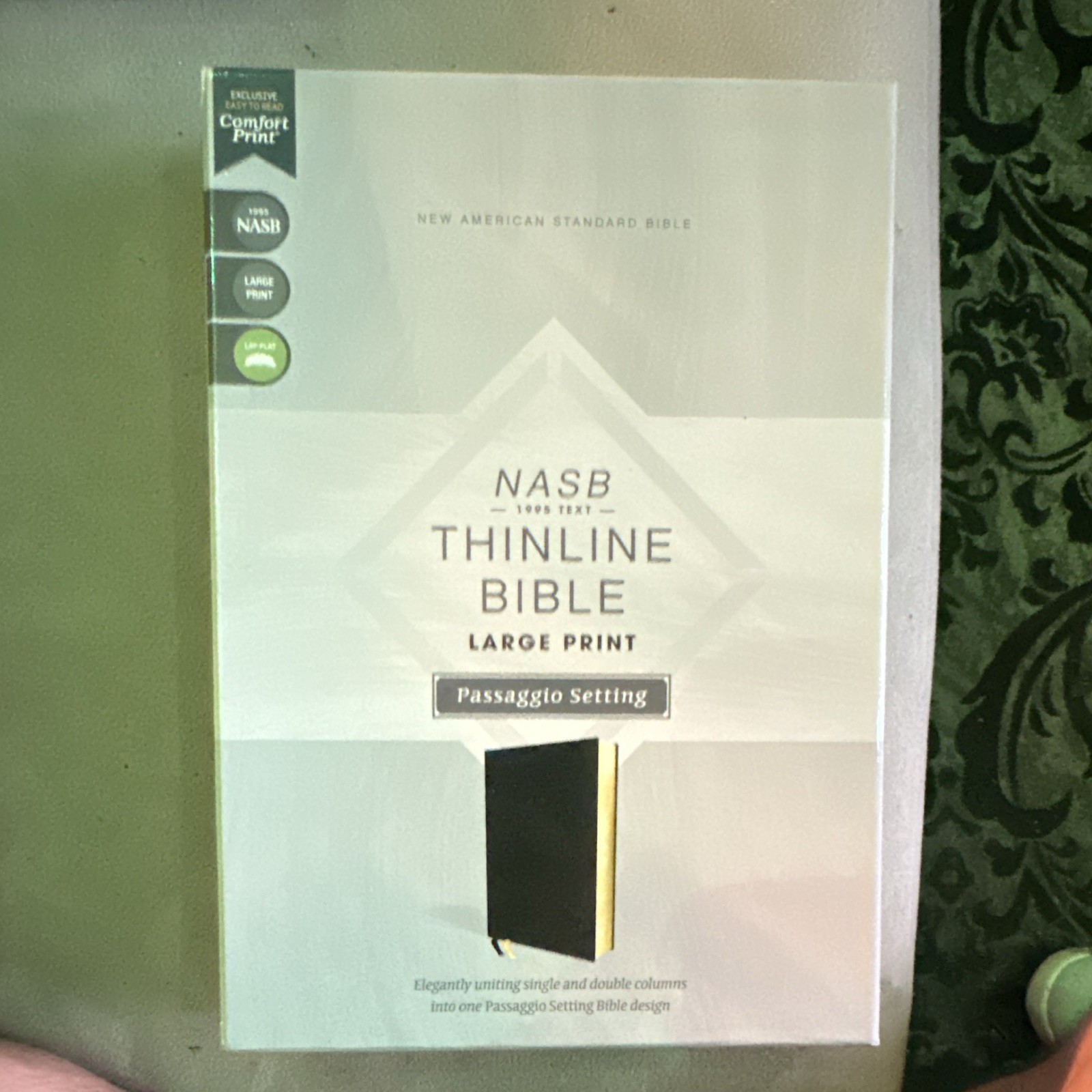 Zondervan NASB Thinline Bible Large Print 1995 Text Leatherette Lay-Flat God Zondervan NASB Thinline Bible Large Print 1995 Text Leatherette Lay-Flat God