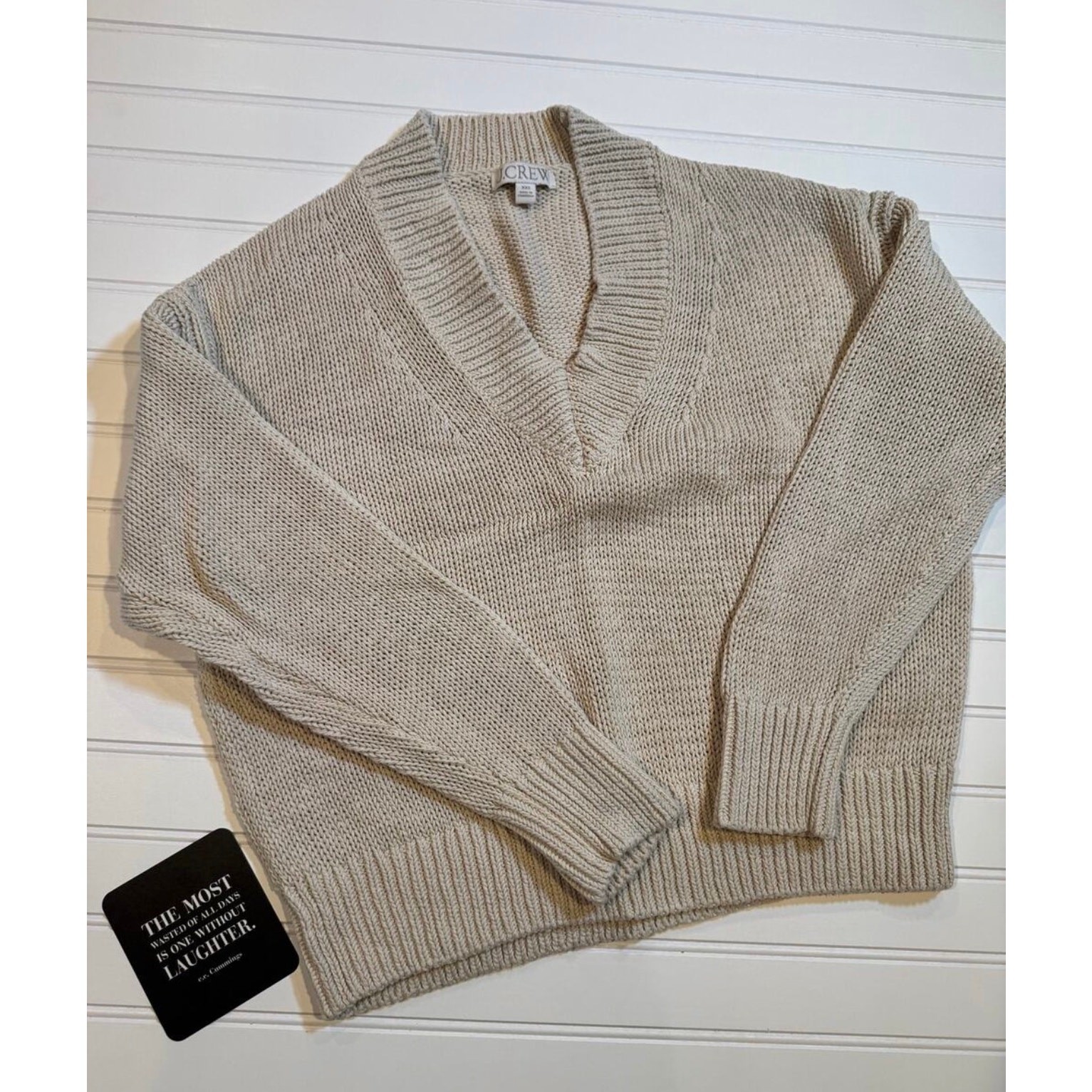 J.Crew v-neck sweater. Relaxed fit. Oatmeal. XXS. Deep V chunky knit J.Crew v-neck sweater. Relaxed fit. Oatmeal. XXS. Deep V chunky knit