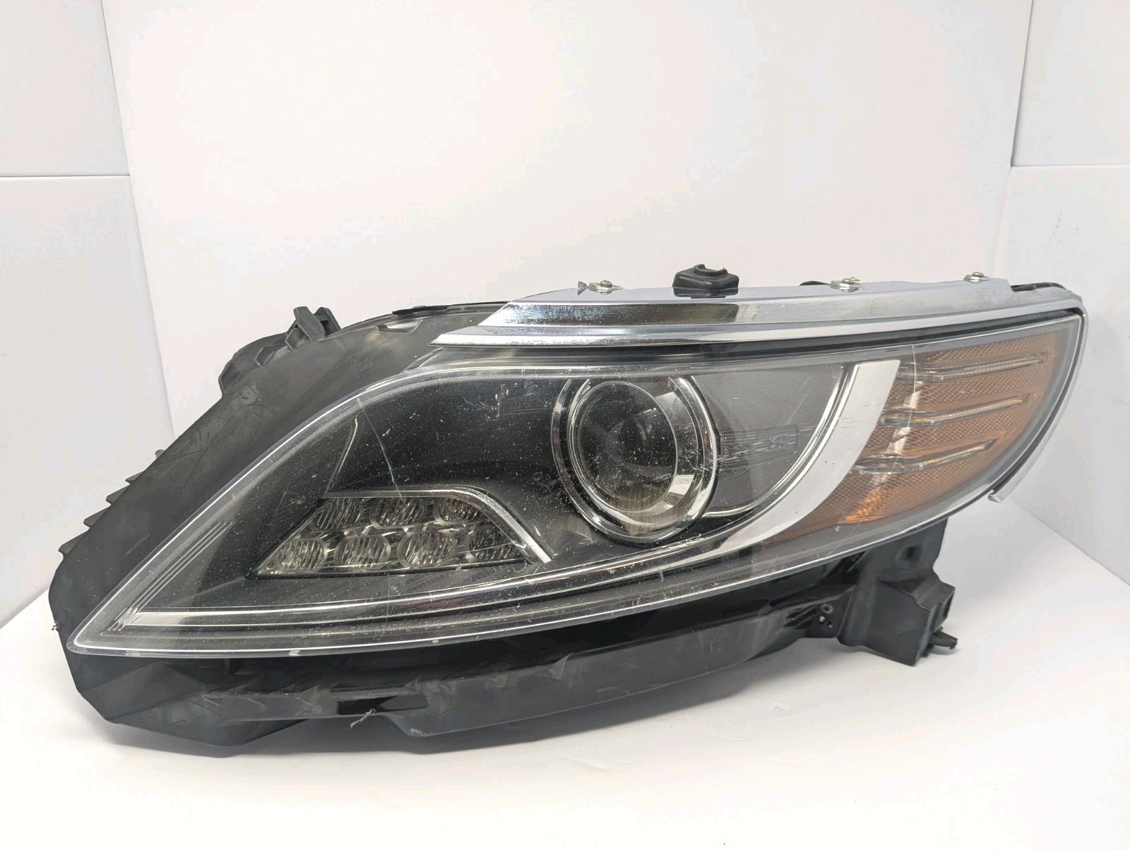 2013-2016 Lincoln Mks Left Driver Lh Side Xenon HID Headlight OEM