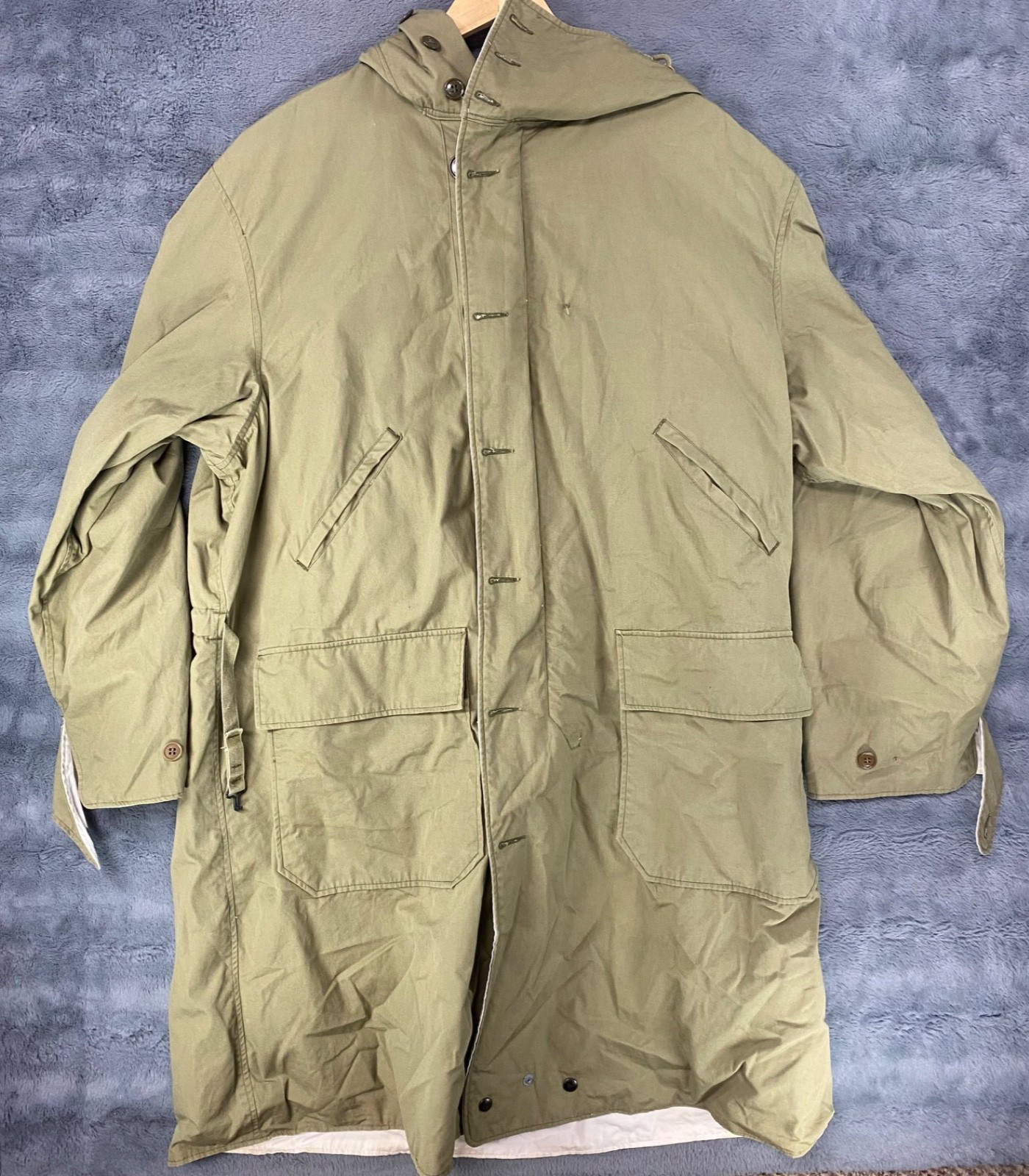 Vintage WWII US Army Reversible Green Winter Parka Size 2XL Vintage WWII US Army Reversible Green Winter Parka Size 2XL