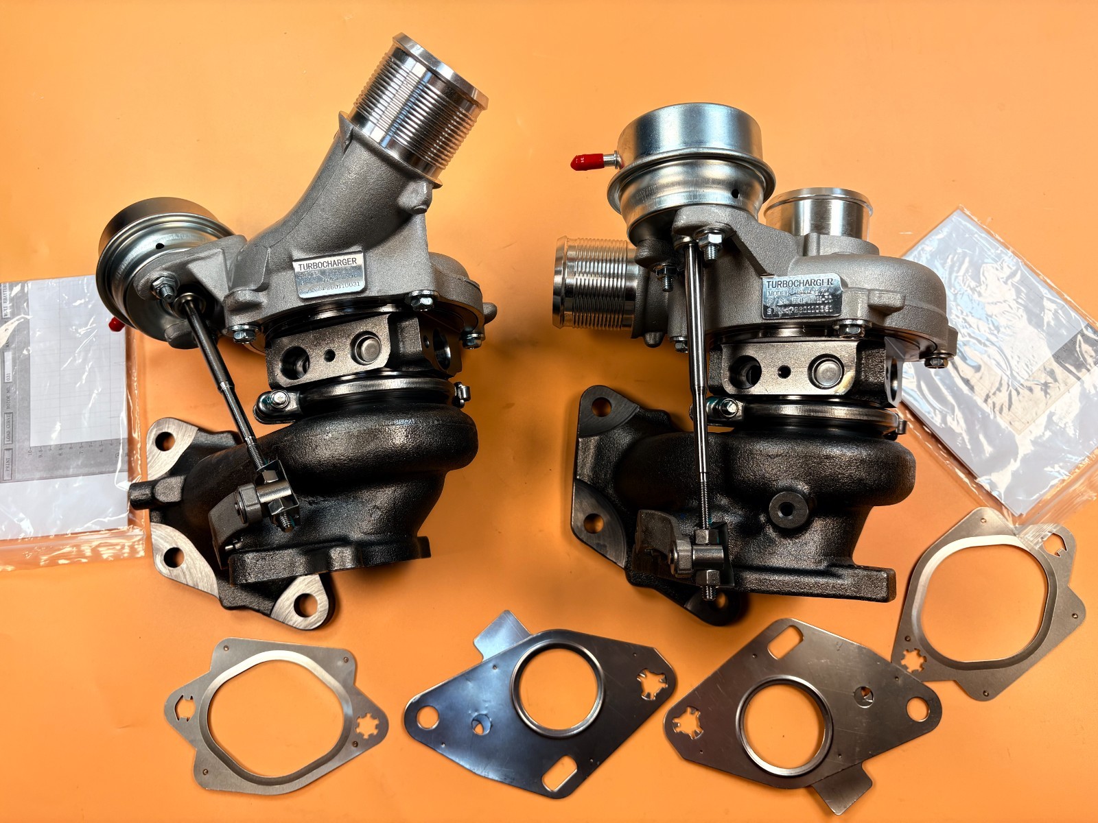 Upgraded bigger billet wheel 42/53MM left&Right turbo for Ford Edge Fusion 2.7L