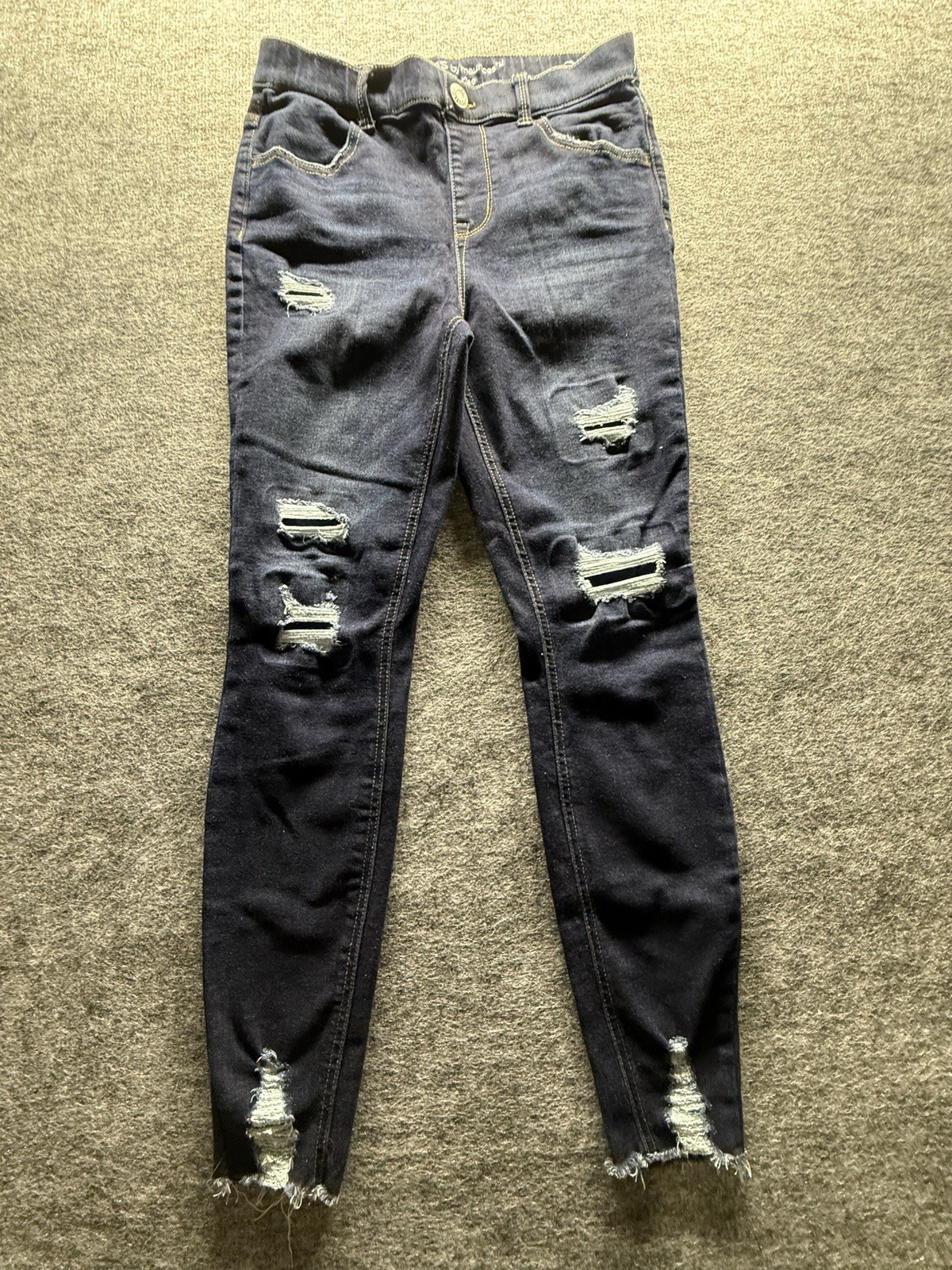 maurices Women’s Size S Dark Wash High Rise Skinny Stretch Distressed Jeans