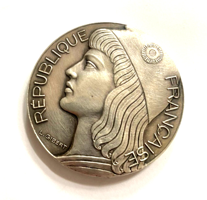 950 Silver Medal Republice Francaise - L. GIEBERT Assemblée Nationale 82g