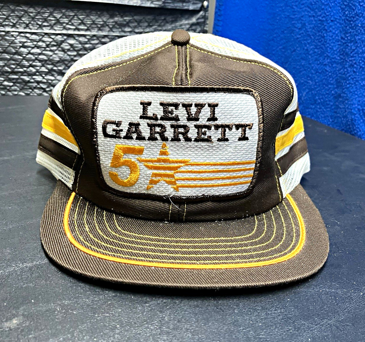 Vintage Deadstock Levi Garrett 5th Ave Tobacco Mesh Trucker Snapback Hat  USA