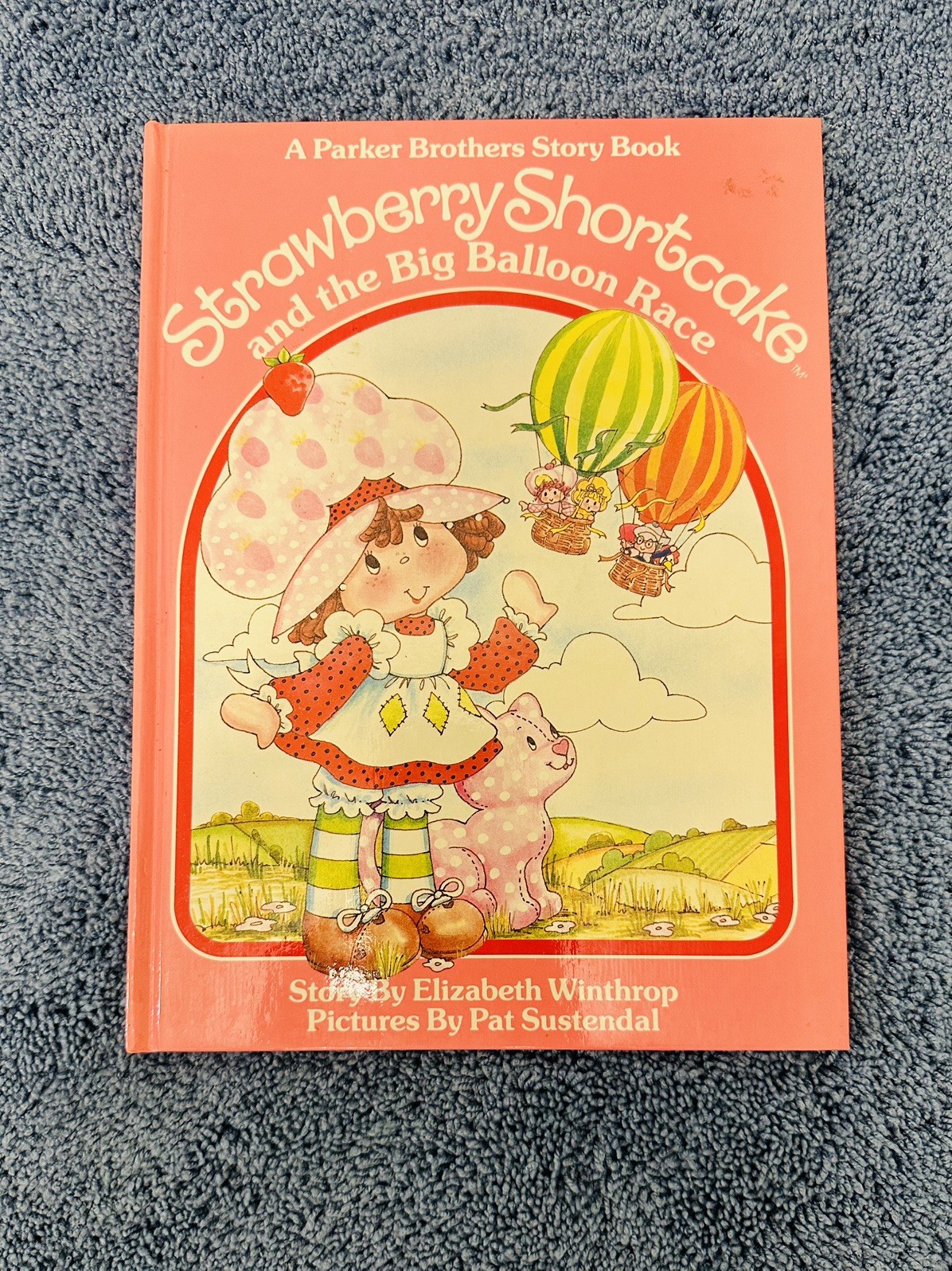 VINTAGE 1983 Strawberry Shortcake and the Big Balloon Race Hardcover Book