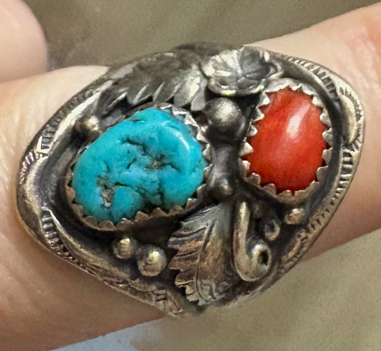 Vintage Navajo Sterling Silver Turquoise & Red Coral Ring 6.6g Rare Pictographic