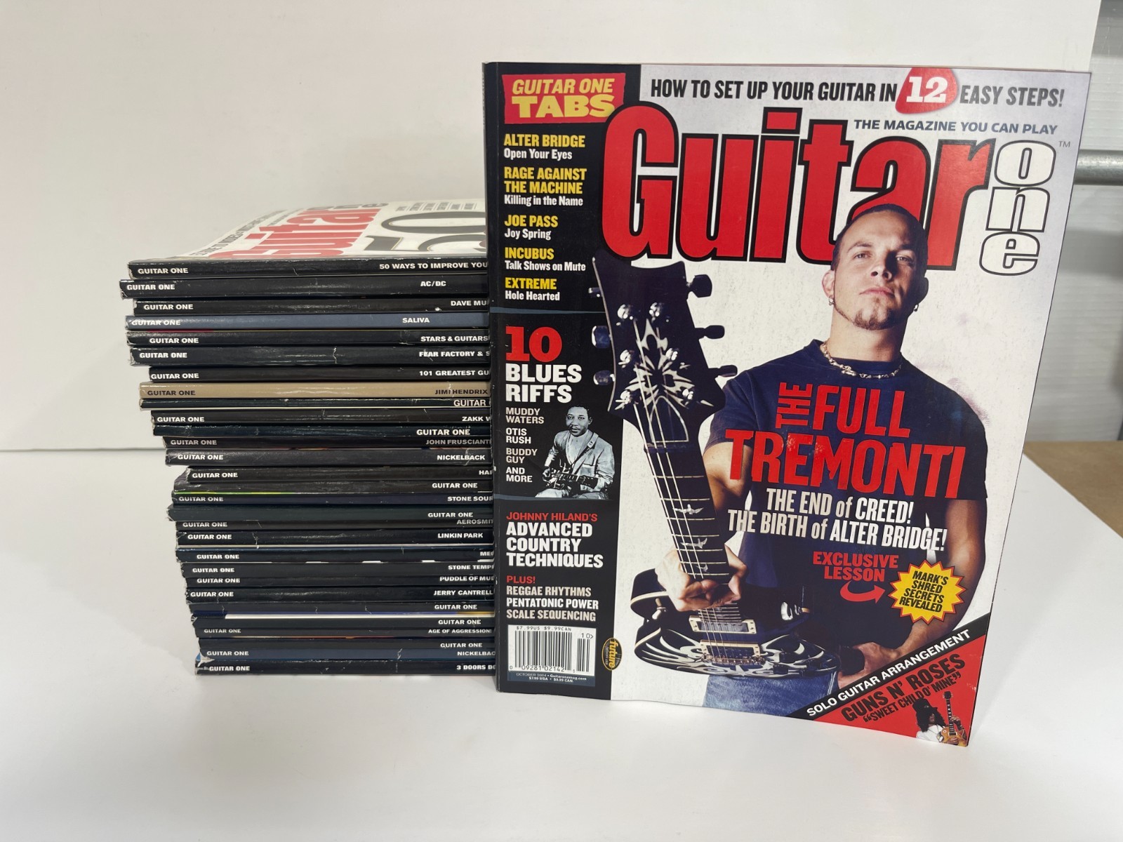 Lot 30 Vintage Guitar One Magazine 1997-2005 Back Issues Guitar Tab Rock Metal Lot 30 Vintage Guitar One Magazine 1997-2005 Back Issues Guitar Tab Rock Metal