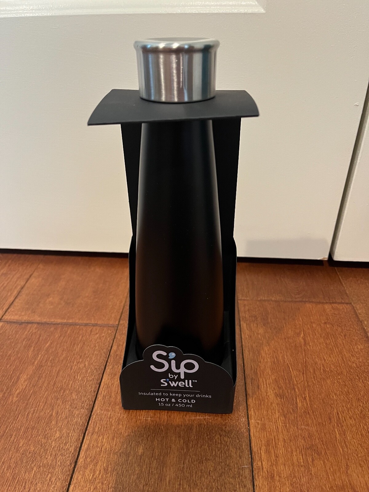 Sip by Swell Insulated Water drink Bottle Thermos Hot Cold 15oz Black Licorice Sip by Swell Insulated Water drink Bottle Thermos Hot Cold 15oz Black Licorice