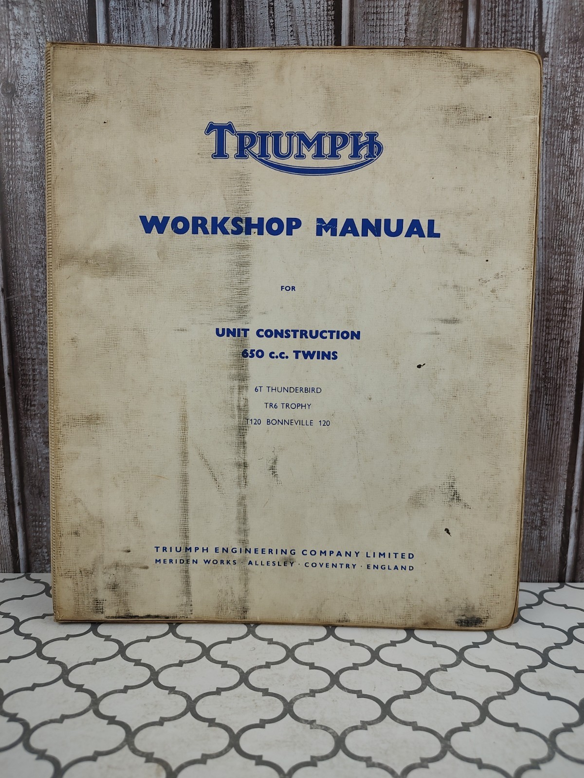 Vintage Original Triumph 650cc Unit Construction Twins Workshop Manual in Binder