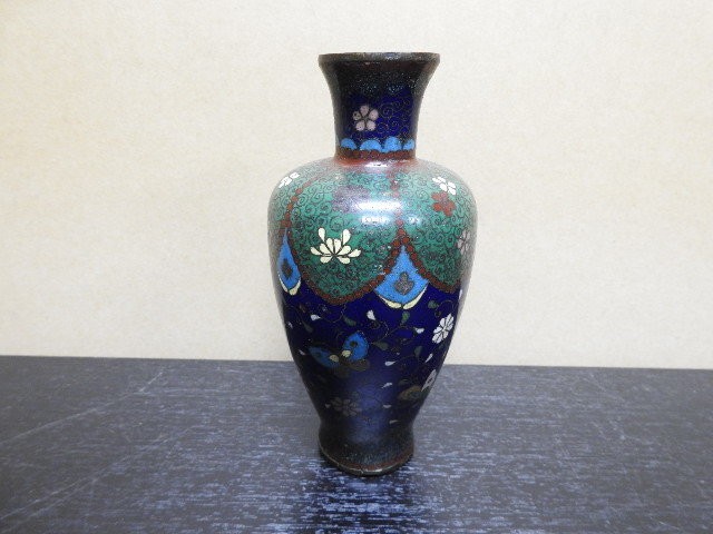 Japanese Cloisonne Vase Shippou Enamel Flower Vase Floral Pattern Vintage 15.5cm