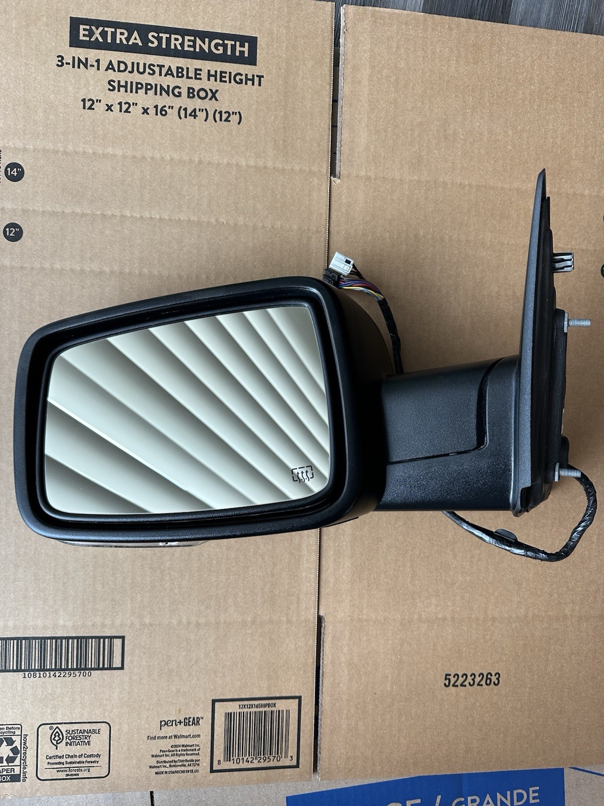 2013 - 2024 Ram 1500 Left Drivers Door Mirror Heat Power Fold 6x9 Signal Black 2013 - 2024 Ram 1500 Left Drivers Door Mirror Heat Power Fold 6x9 Signal Black