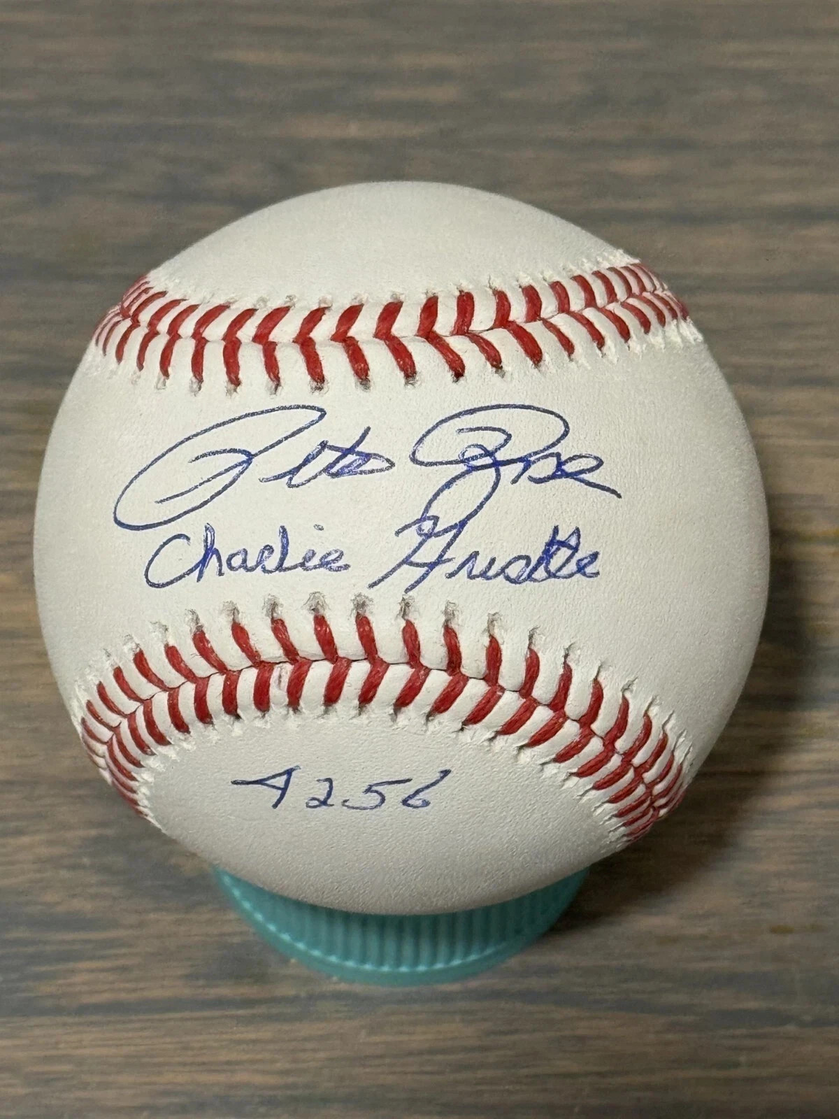 RARE PETE ROSE REDS PHILLIES CHARLIE HUSTLE 4256 STAT SIGNED AUTO BASEBALL LCK RARE PETE ROSE REDS PHILLIES CHARLIE HUSTLE 4256 STAT SIGNED AUTO BASEBALL LCK