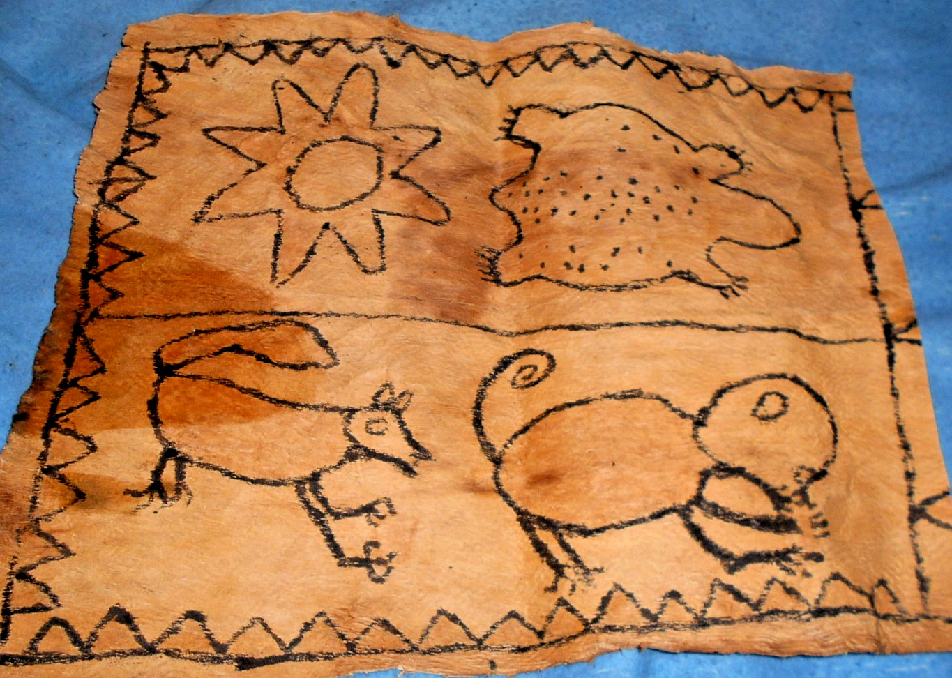 VINTAGE 1930s TAPAS CLOTH HANDMADE FROM TREE BARK SOLOMON ISLANDS 27 X 20 INCH