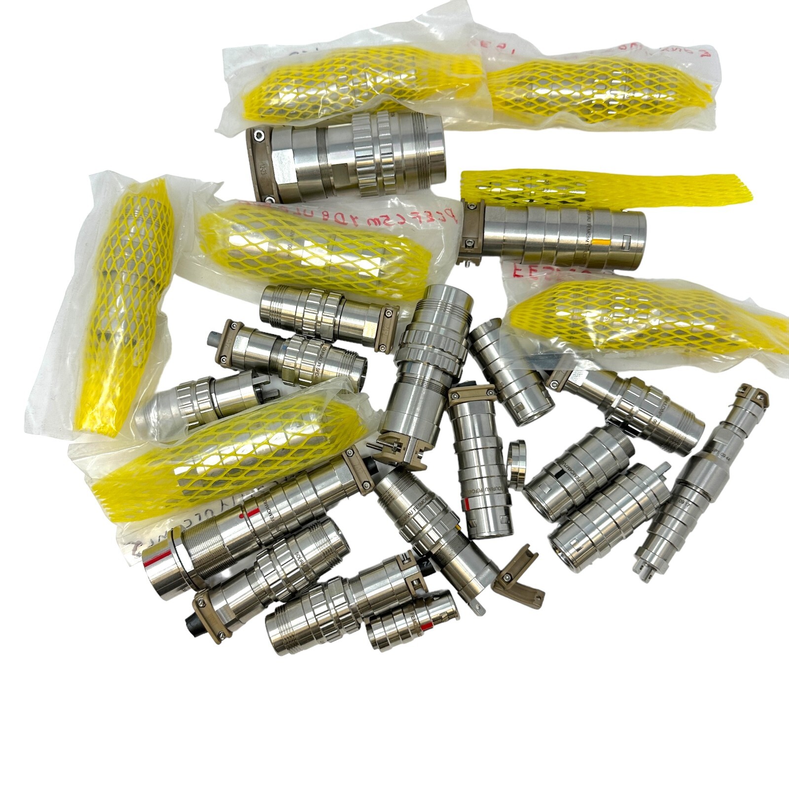 Souriau Electrical Connector FEMC5M FESFC4M10 Assorted Parts, 24 Pcs