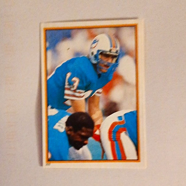 Topps 1984 Football Yearbook Dan Marino Miami Dolphins #222 Base Set Card Topps 1984 Football Yearbook Dan Marino Miami Dolphins #222 Base Set Card