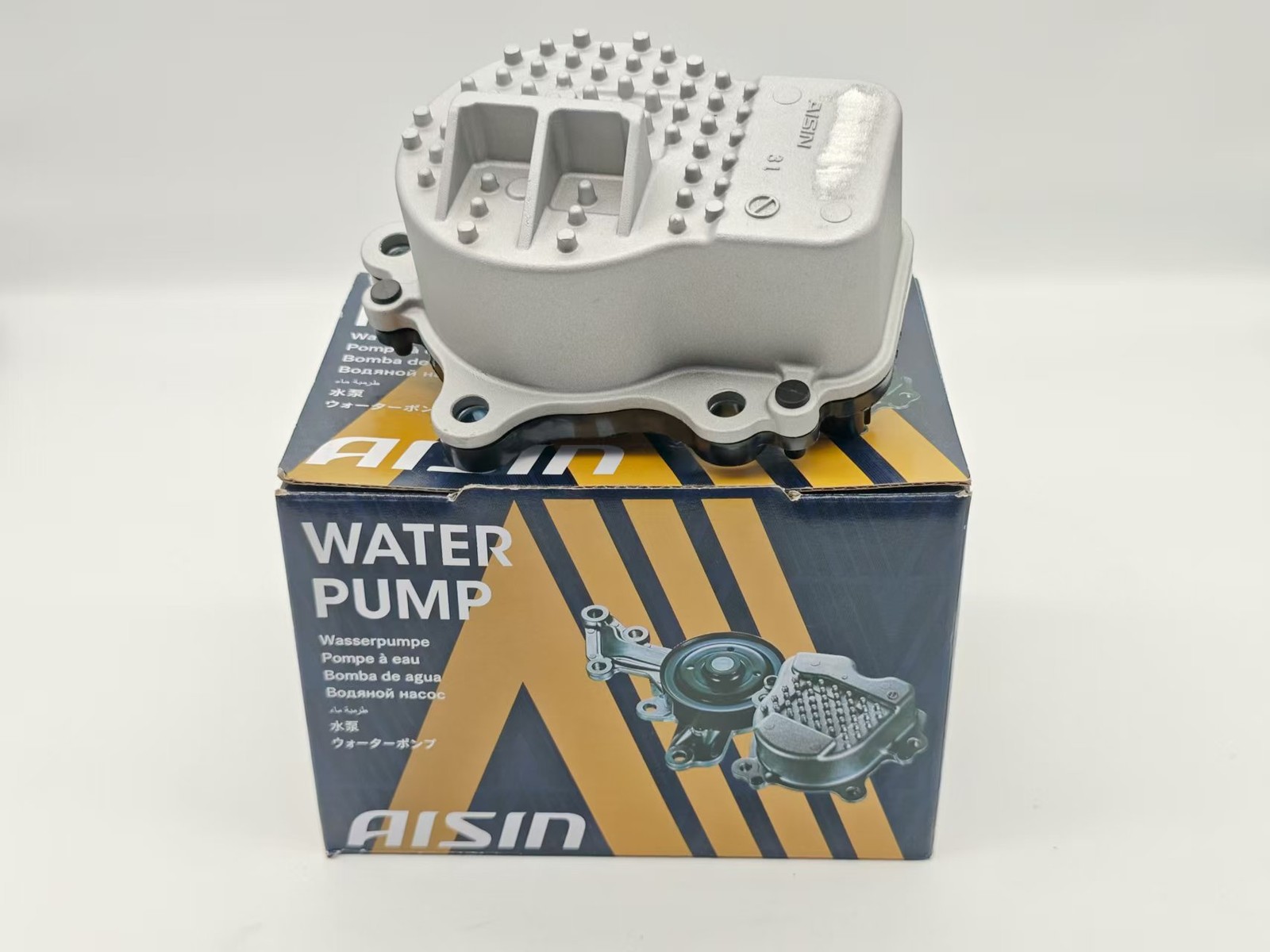New AISIN Water Pump WPT-190 WPT190 ZVW30 ZVW35 161A0-29015 Prius CT200h