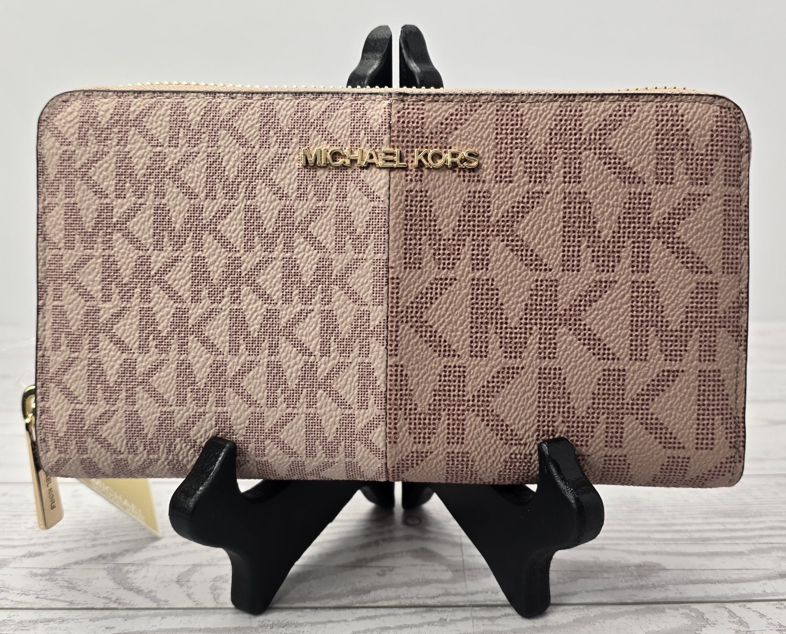 Michael Kors Jet Set Medium MF Wallet Soft Pink Multi NWT A57 MSRP $98