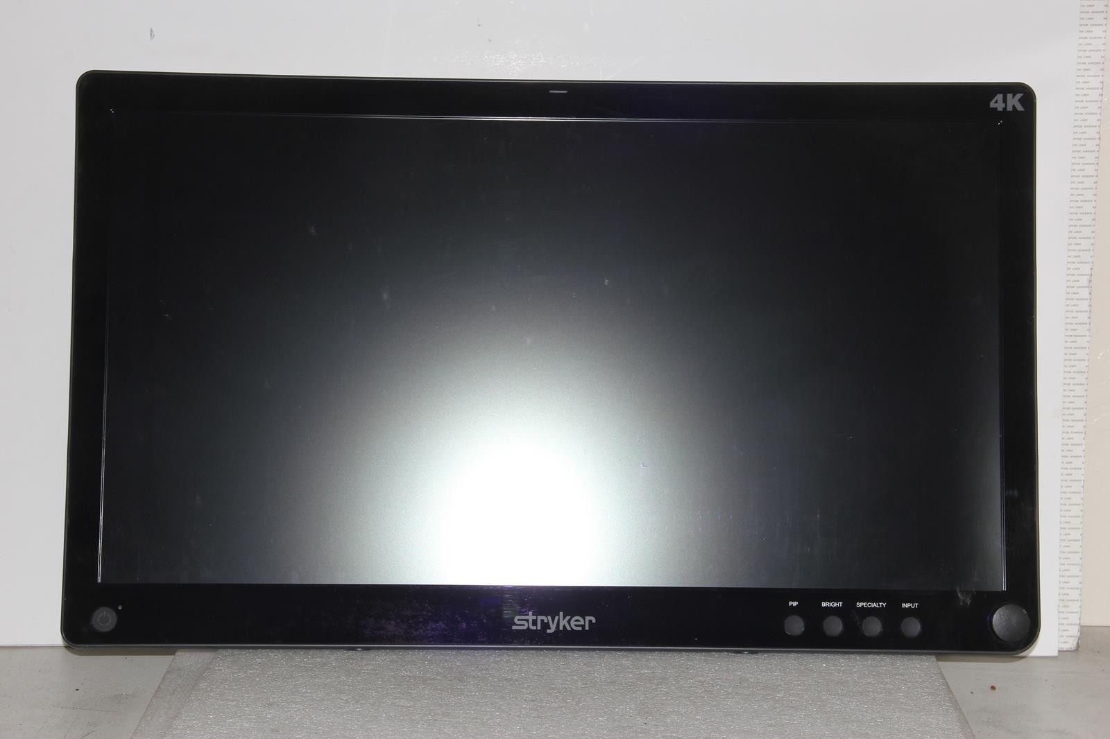 STRYKER 0240-031-050 24VDC 32-Inch 4K Ultra-HD LED Display No Power Adapter