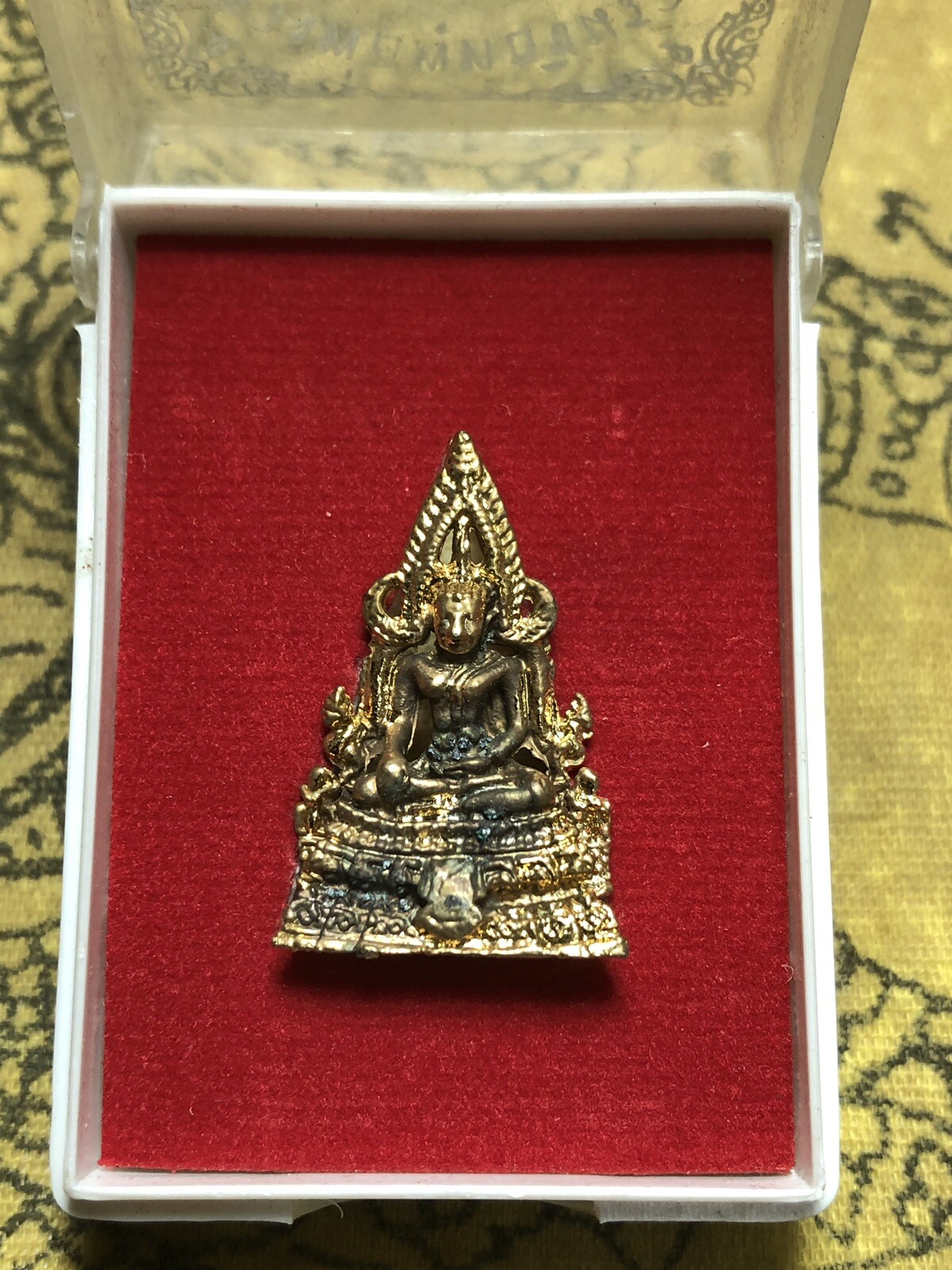 Phra Phuttha Chinnarat Thai Buddha Amulet Talisman Rare Pendant Blessed Wat Coin