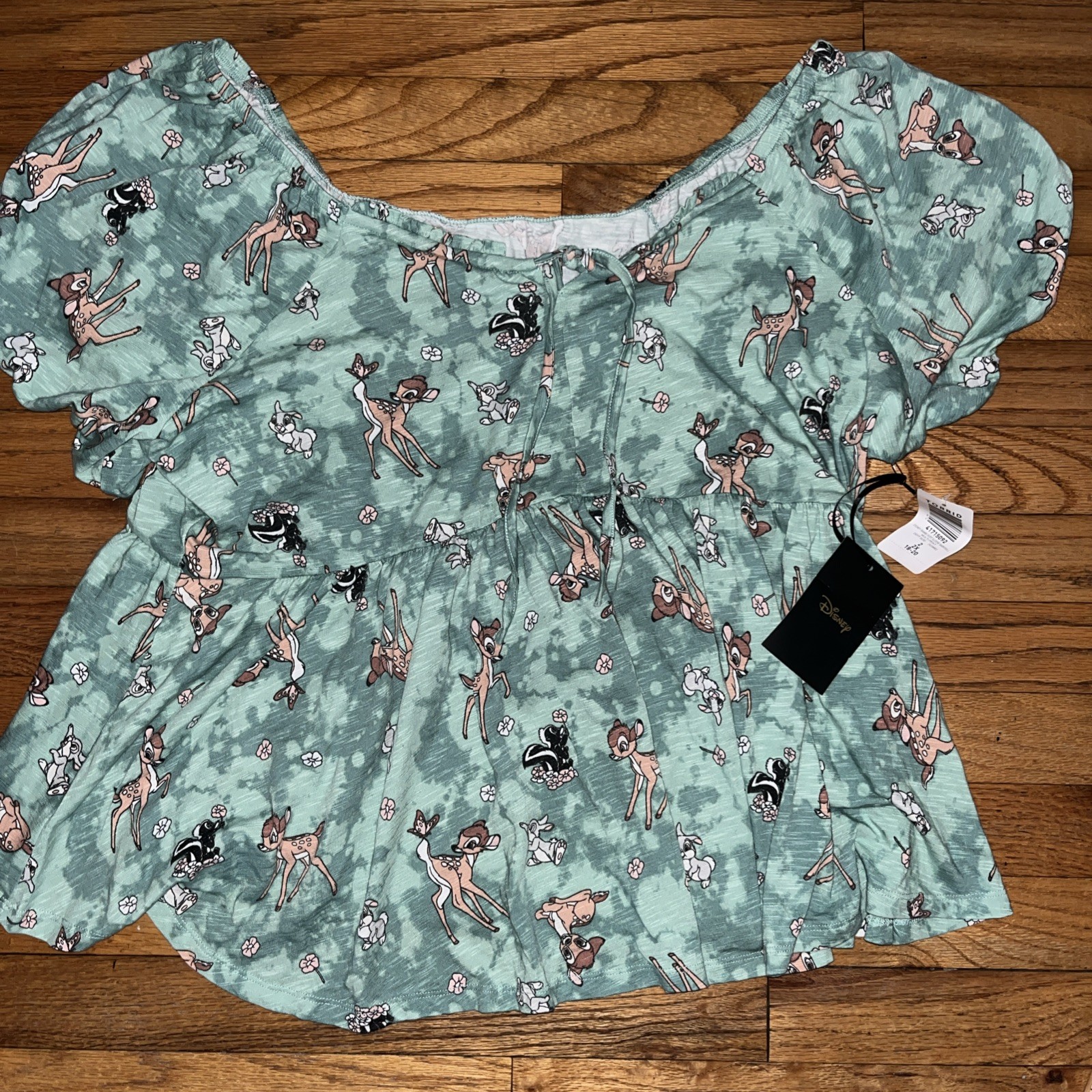 Torrid Torrid Size 2XL Disney Bambi print puff sleeve Top New Deer Torrid Torrid Size 2XL Disney Bambi print puff sleeve Top New Deer