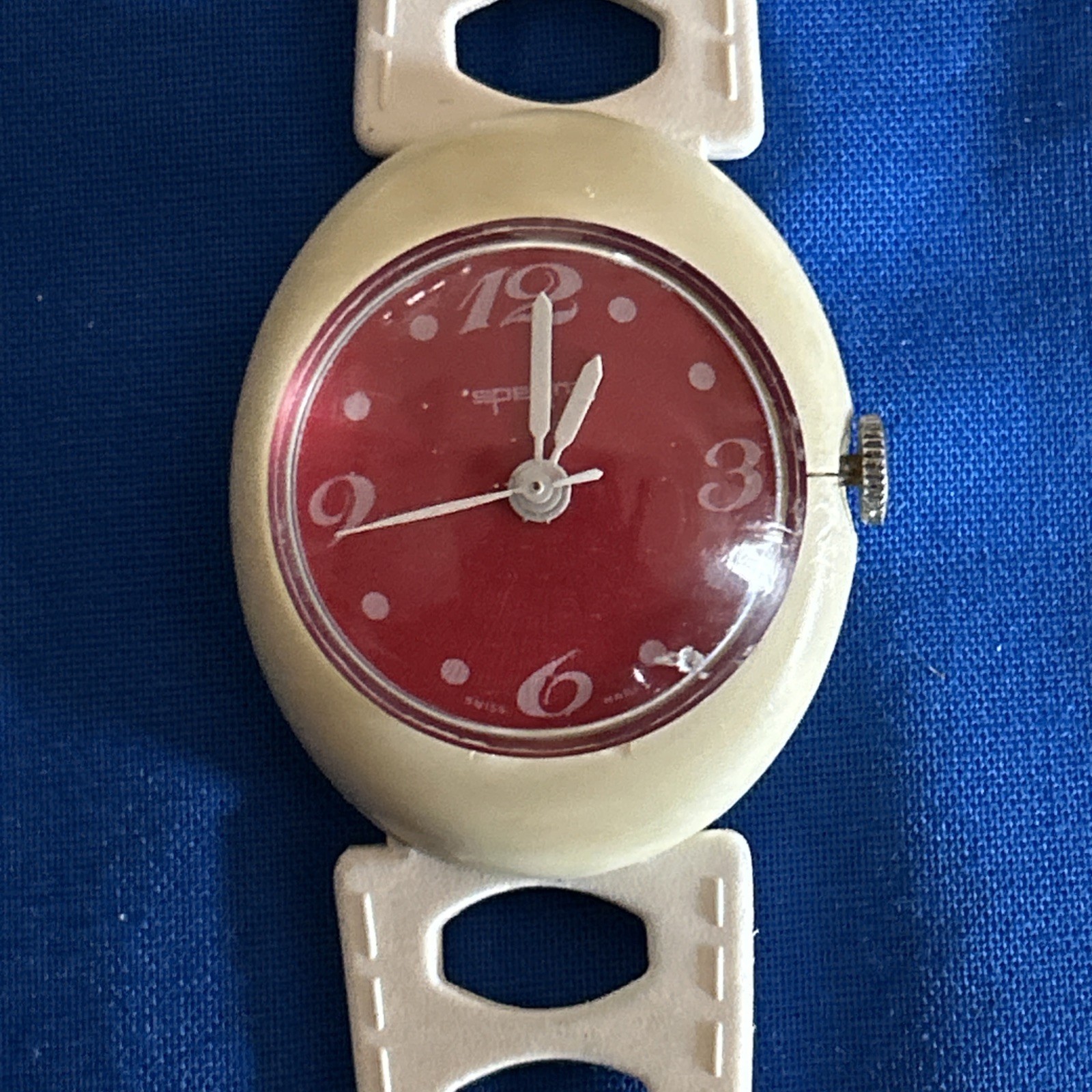 Vintage Sperina Bubble Glass Watch 1960-1970s Mechanical. Works.  Swiss. 