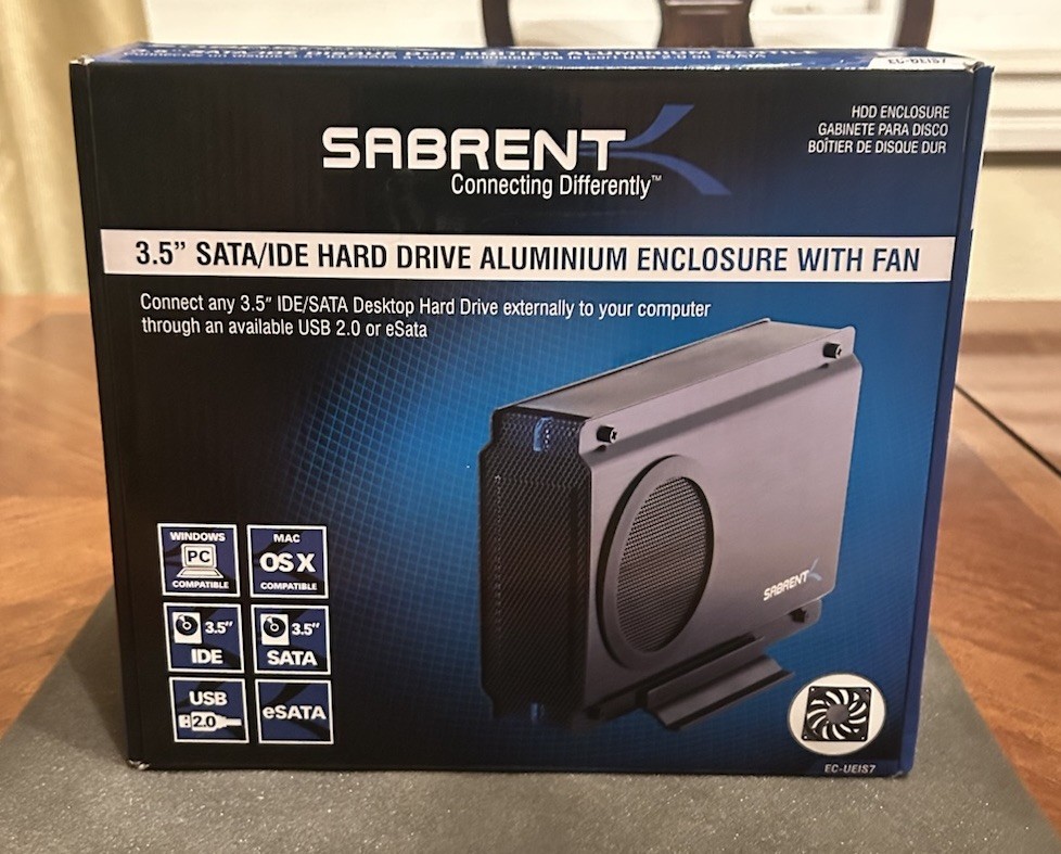 Sabrent EC-UEIS7 3.5” SATA IDE Hard Drive Aluminum Enclosure USB 2.0 eSATA Sabrent EC-UEIS7 3.5” SATA IDE Hard Drive Aluminum Enclosure USB 2.0 eSATA