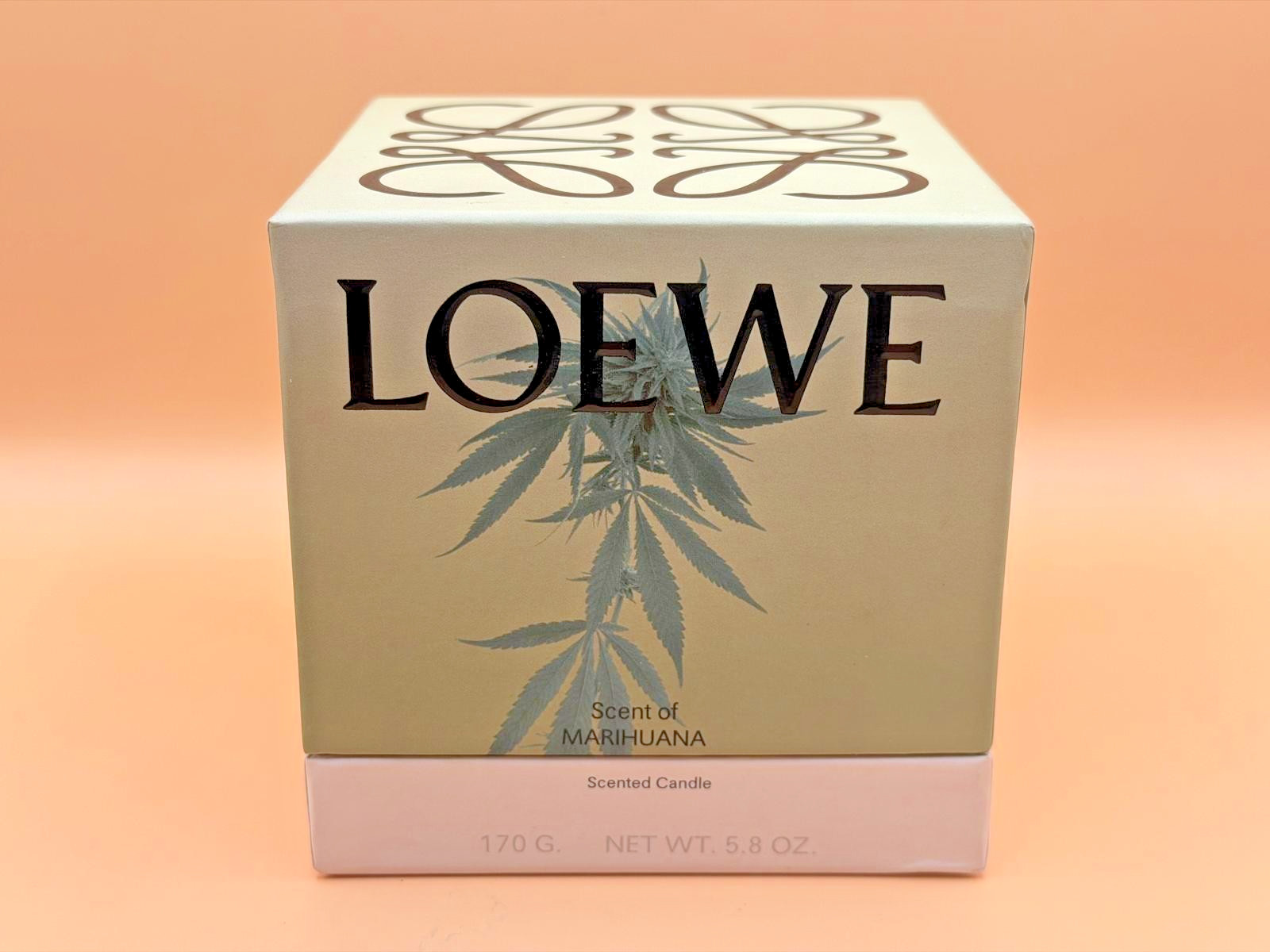 LOEWE Scent of Marihuana Scented Candle 170g 5.8 oz Green Ceramic w/ Box