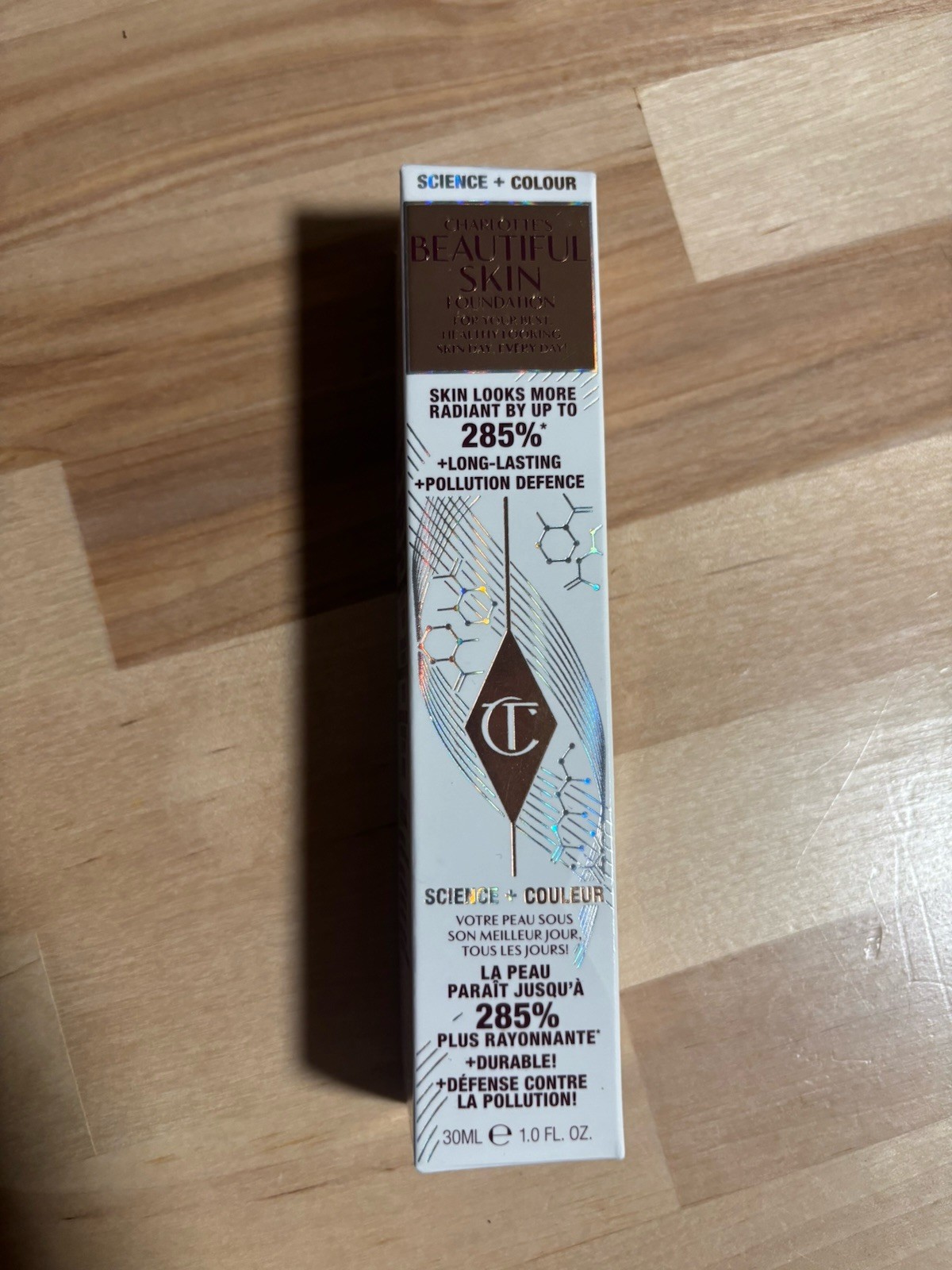 Charlotte Tilbury Beautiful Skin Liquid Foundation Neutral