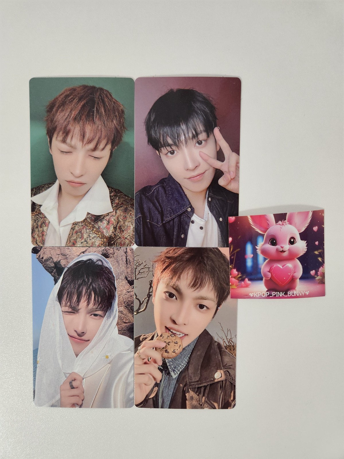 [IN HAND] ATEEZ BLUEDRIFT 8th Anniversary Exhibition OFFICIAL PHOTOCARD TRADING 