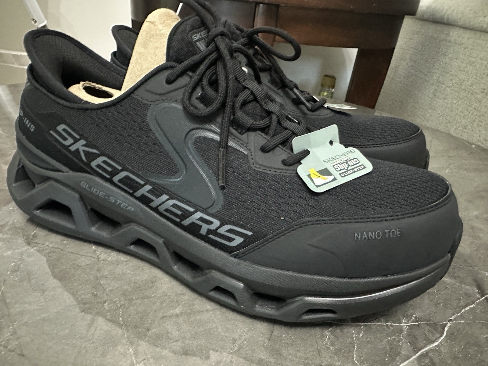 Sketchers Safety Shoes Hands Free Slips-ins