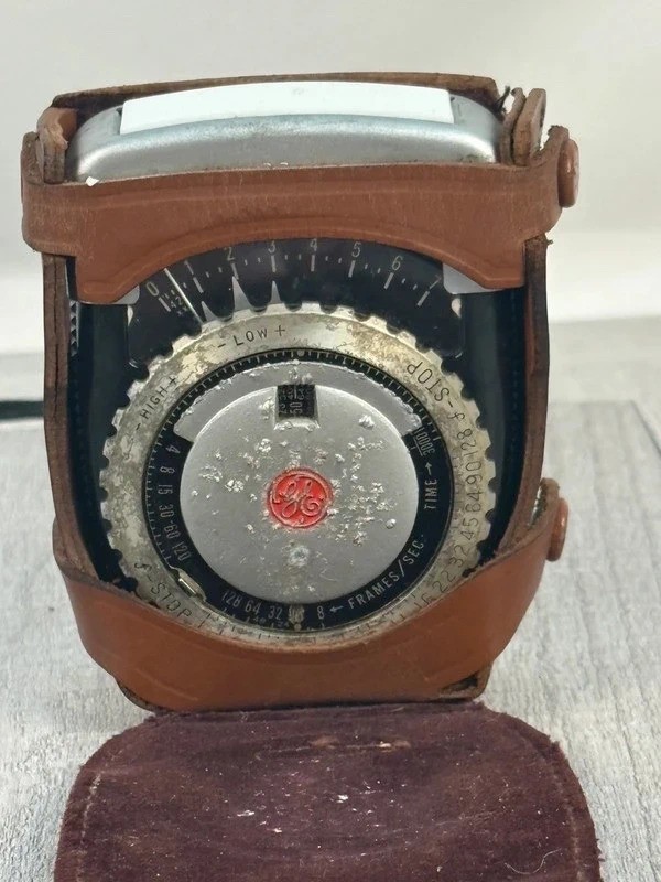 Vintage General Electric PR-1 Exposure Meter with Incident Light Attachment & FJ Vintage General Electric PR-1 Exposure Meter with Incident Light Attachment & FJ