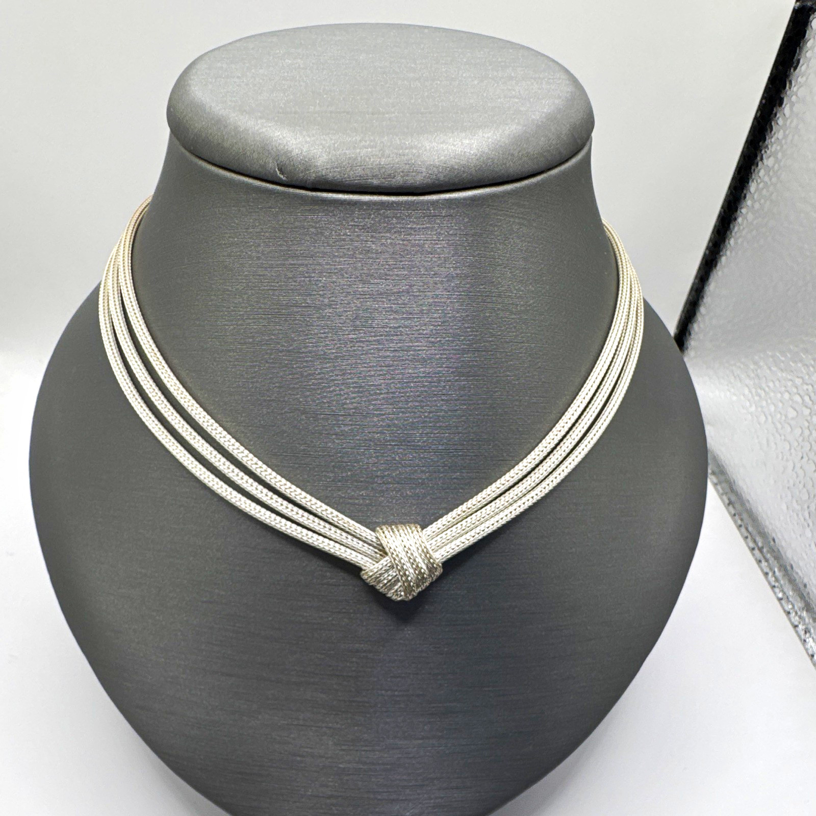 Multi-Strand Silver Tone Mesh Knot Choker Necklace Lobster Clasp 17\ Multi-Strand Silver Tone Mesh Knot Choker Necklace Lobster Clasp 17\