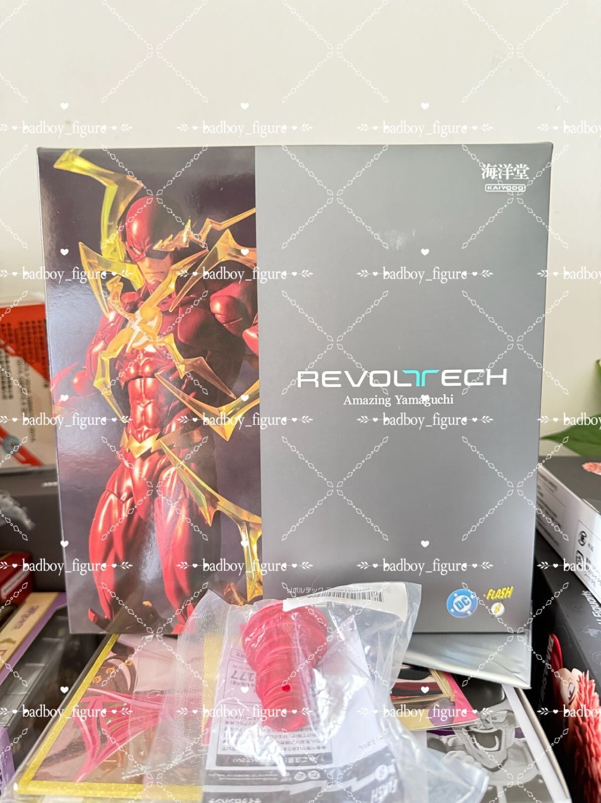 KAIYODO Amazing Yamaguchi THE FLASH FIGURE with Bonus Parts Cyclone Punch New KAIYODO Amazing Yamaguchi THE FLASH FIGURE with Bonus Parts Cyclone Punch New